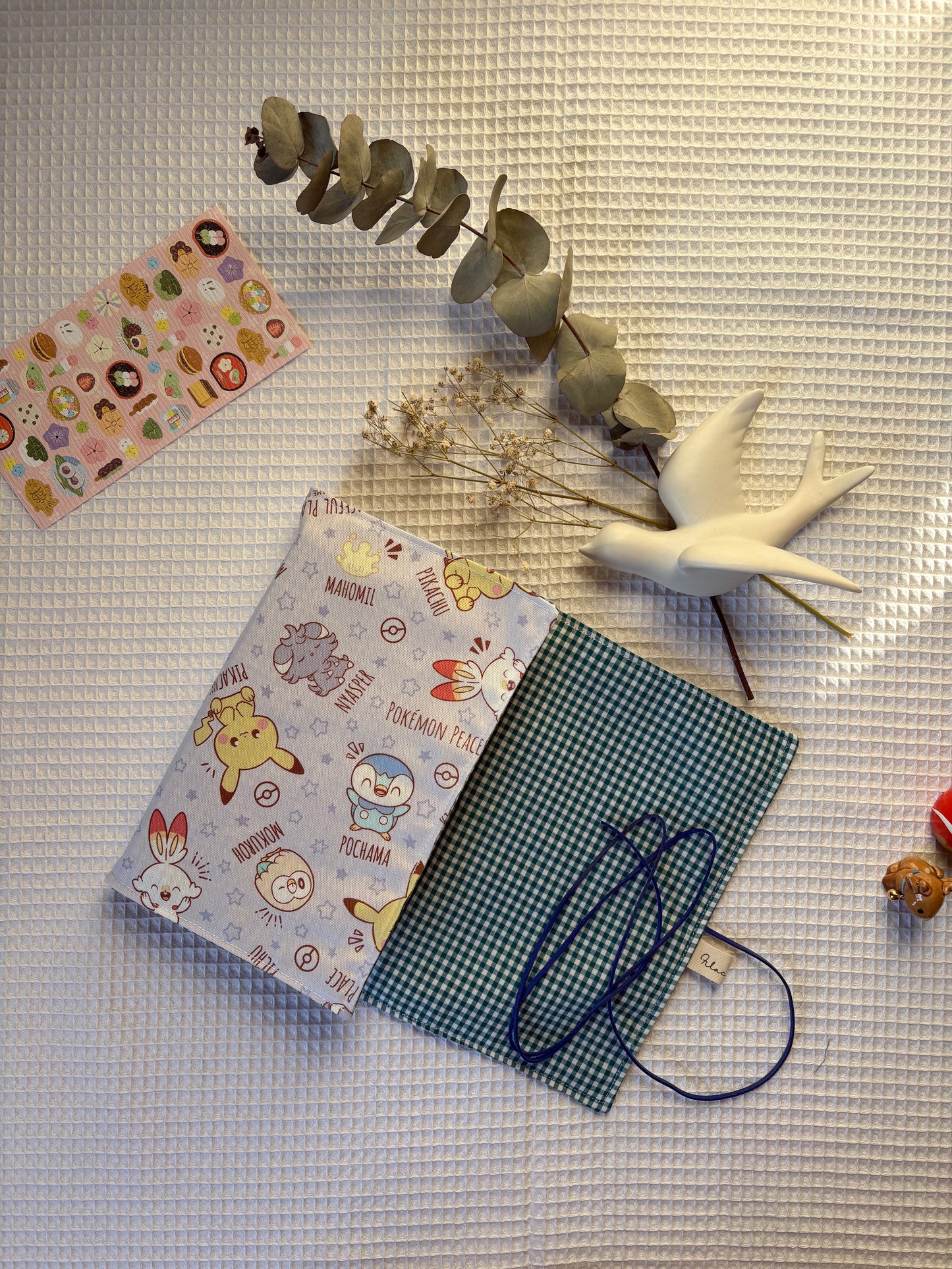 Funda para libros Pokemon lila/Azul