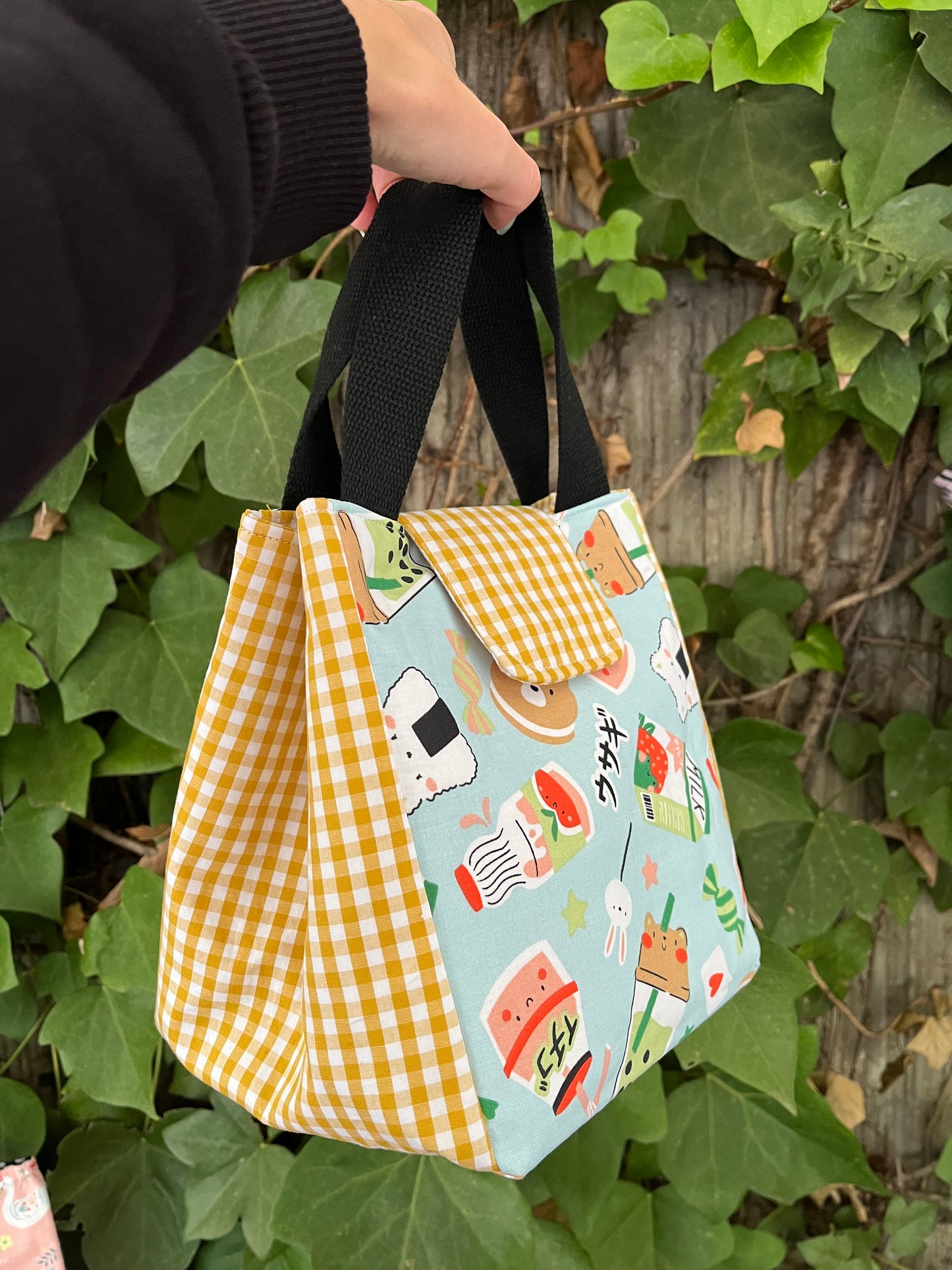 Lunch bag bubble tea