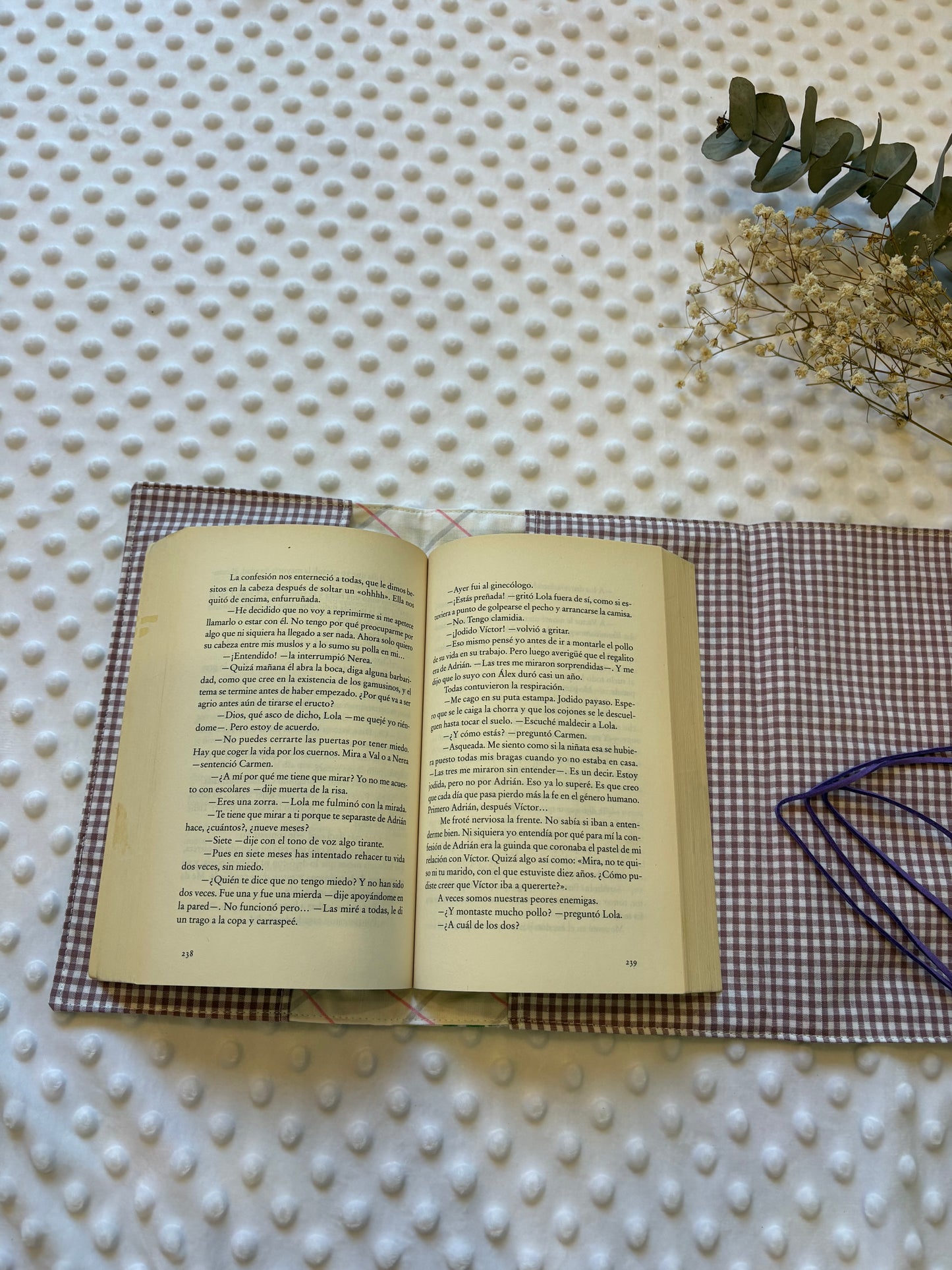 Funda para libros margaritas