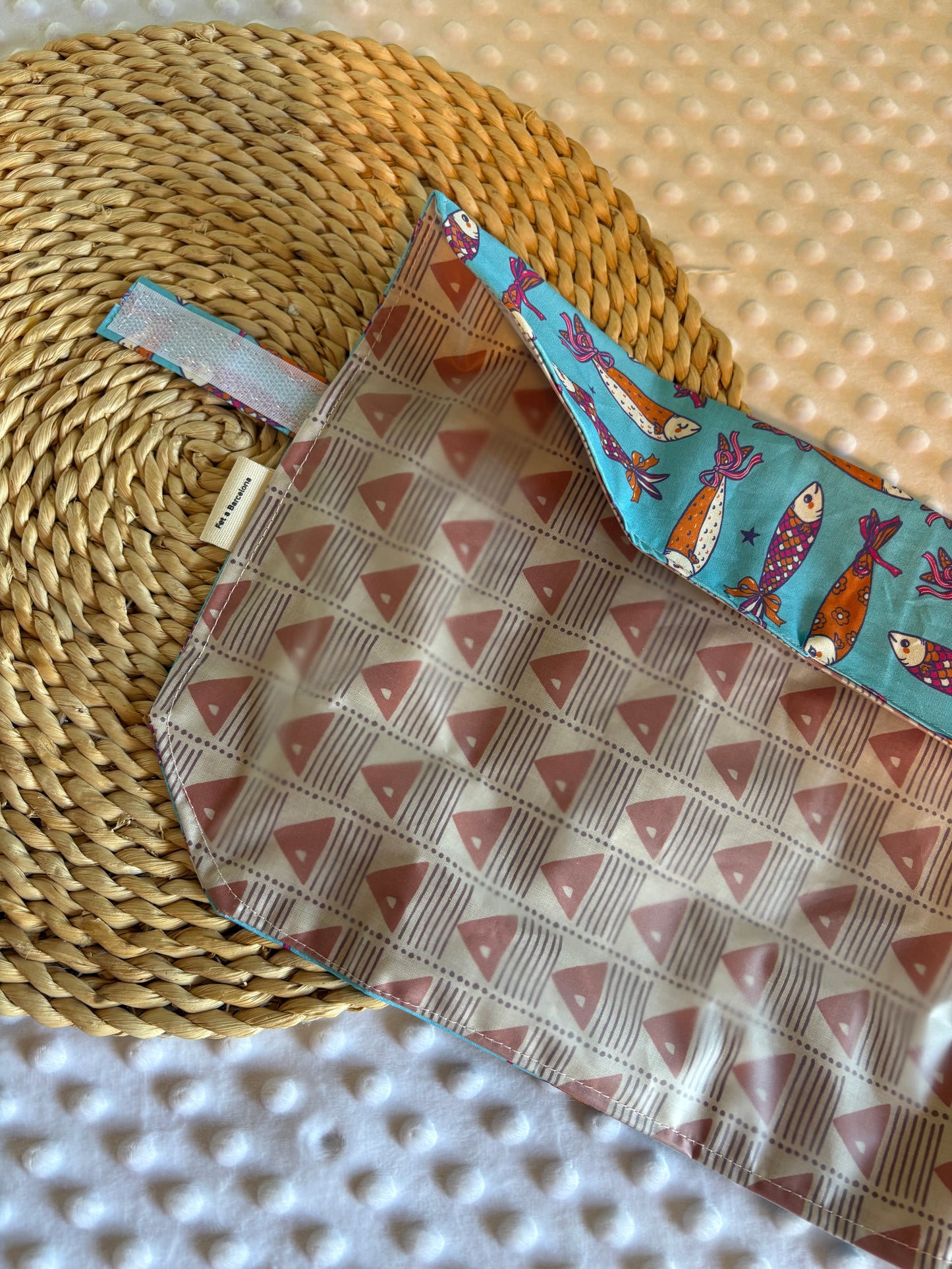 Funda bocadillo sardinas