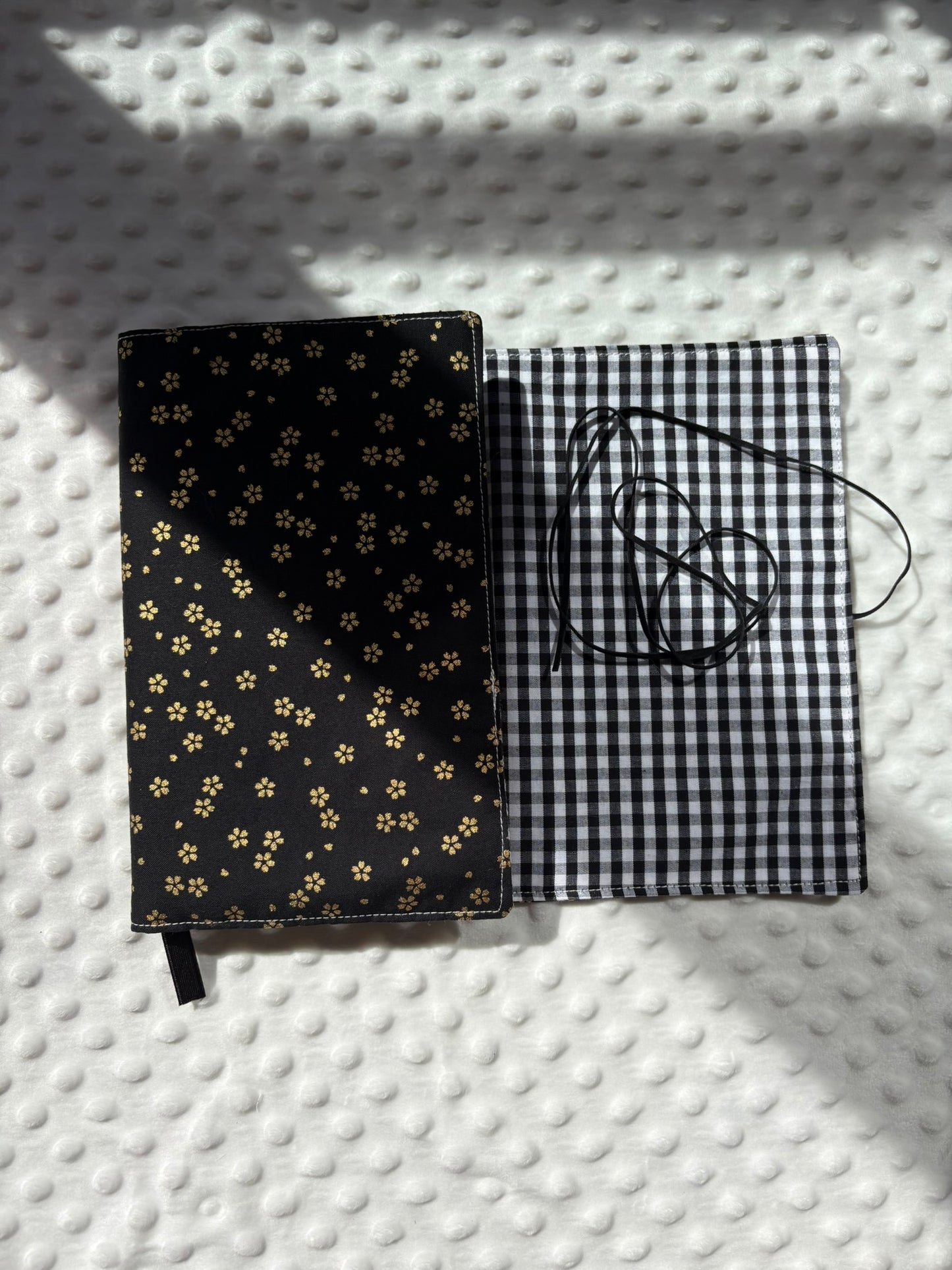 Funda para libros flor de cereza
