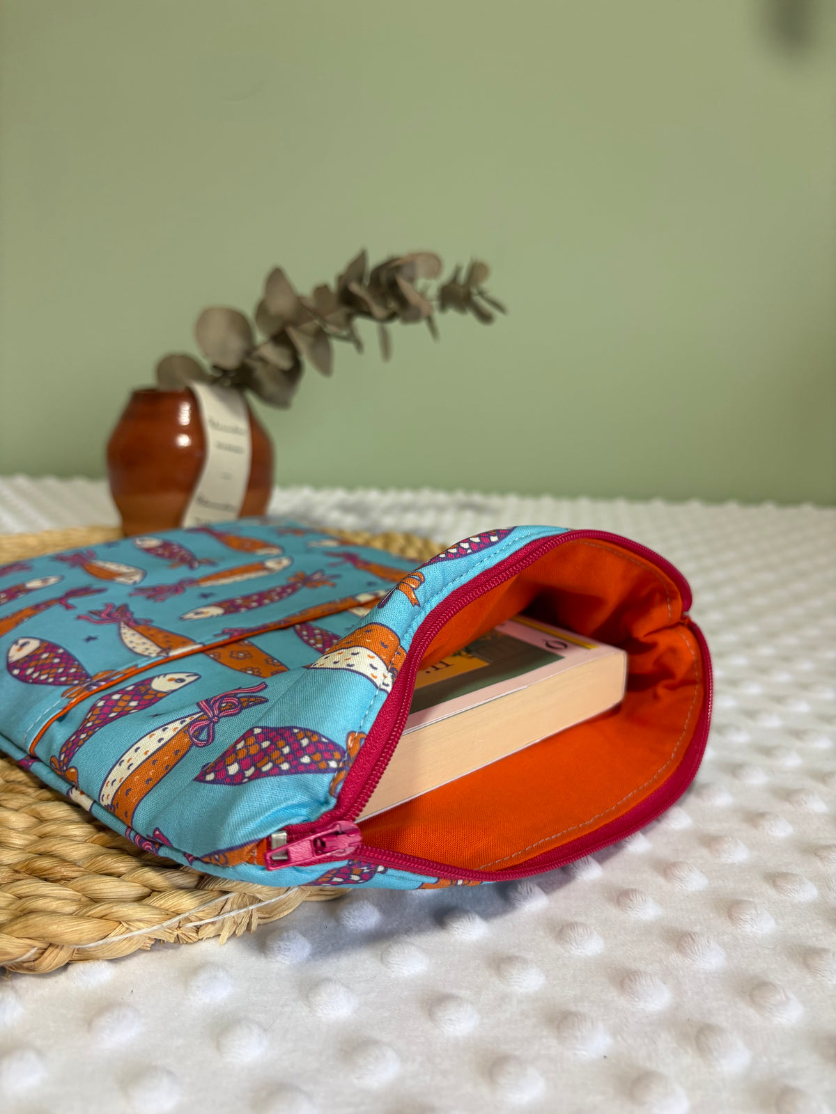 Funda de libro sardinas con cremallera | Hecho a mano en Barcelona