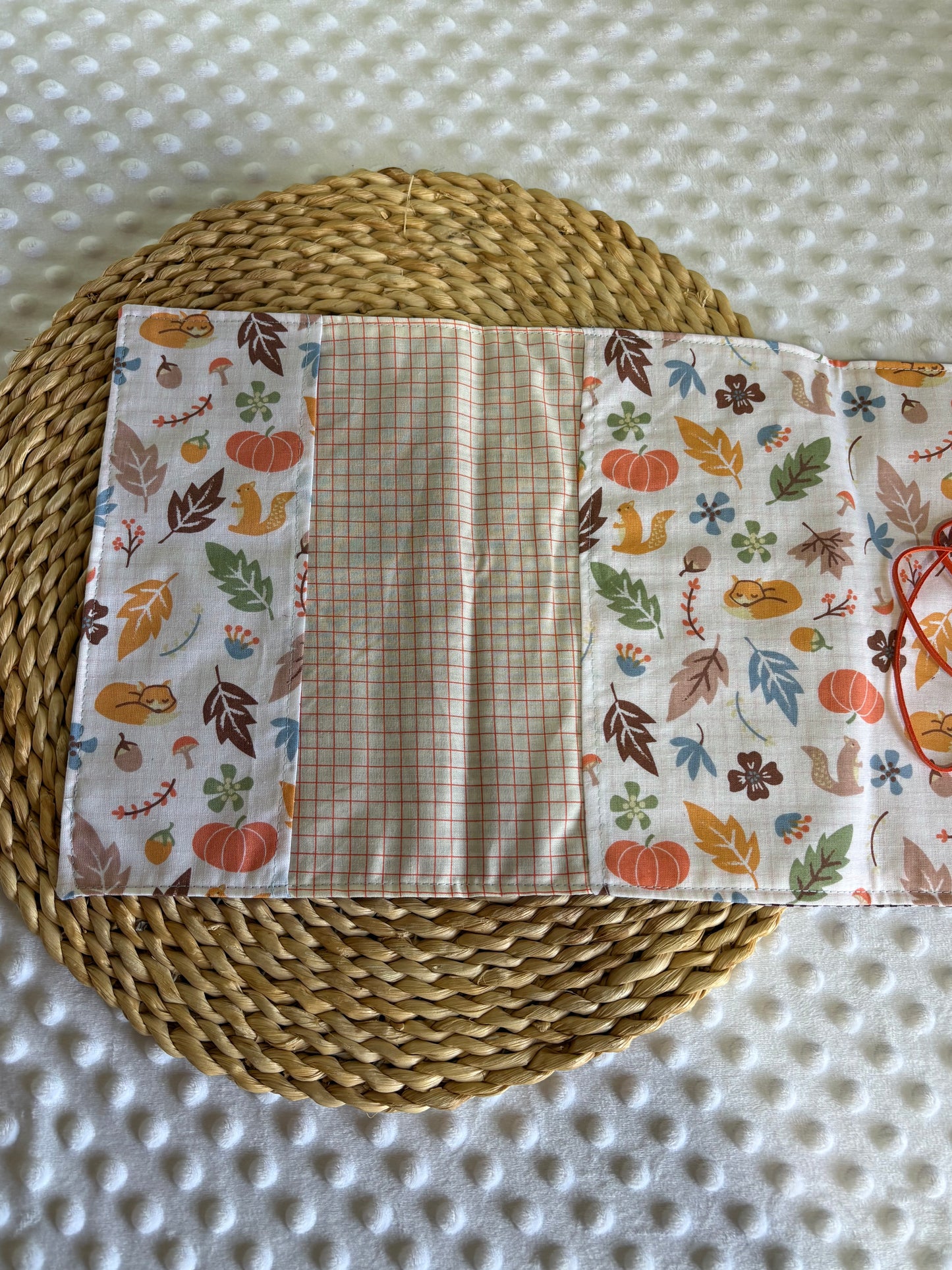Funda para libros vichy otoño  - Hecho a mano en Barcelona