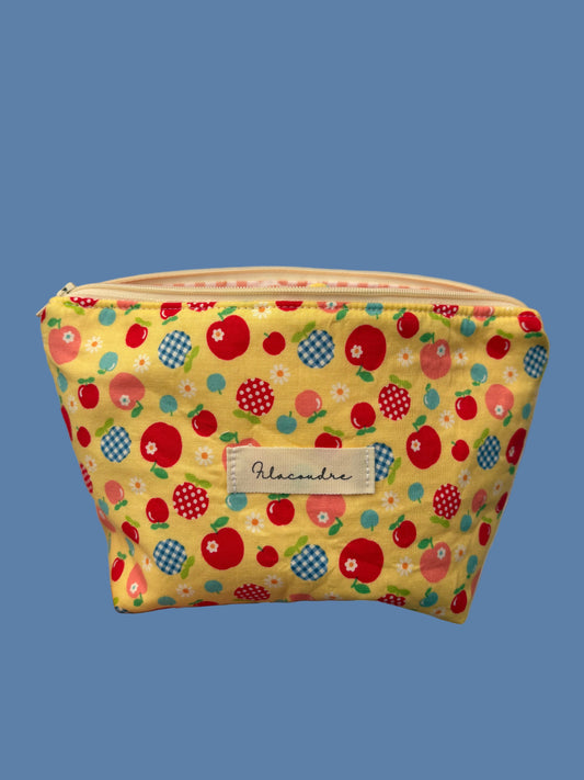 Neceser manzanas de Japón con sus 5 algodones