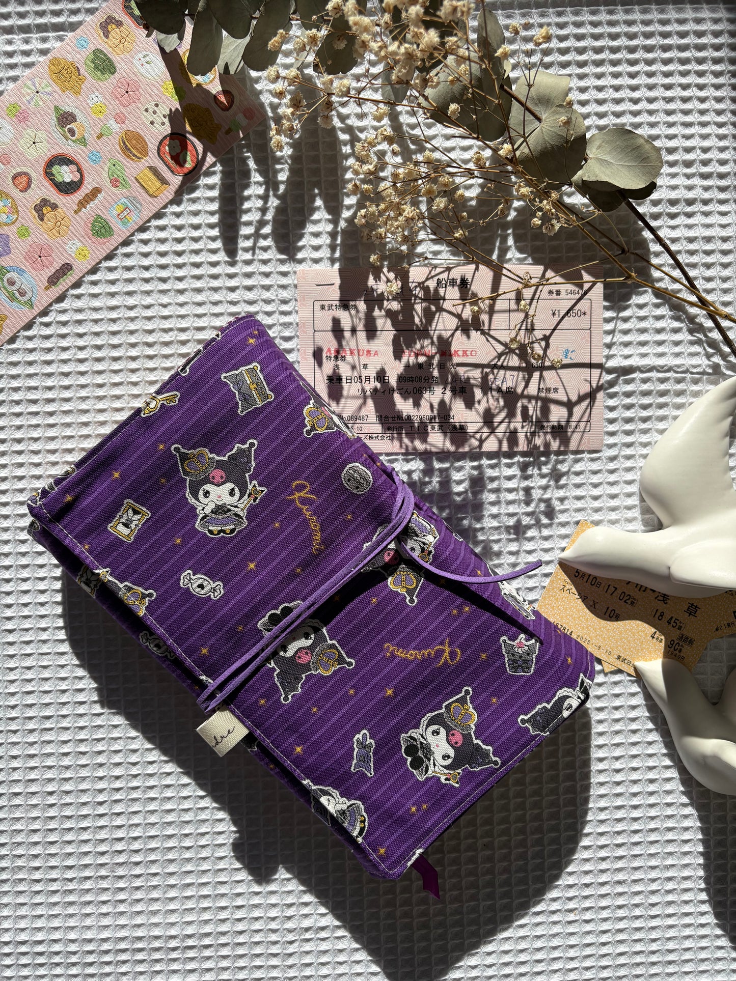 Funda de libro Kuromi con Tela Japonesa – Hecha a mano en Barcelona