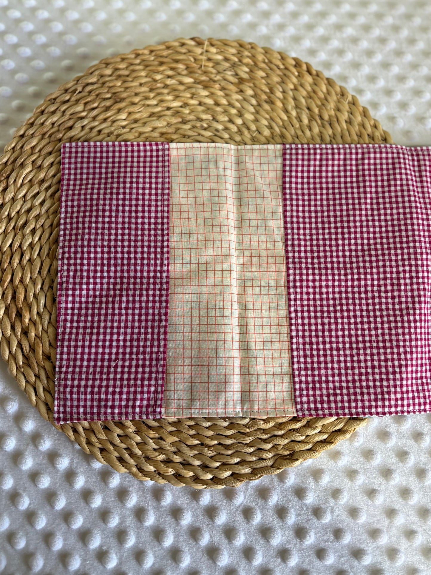 Funda para libros ardillas  - Hecho a mano en Barcelona