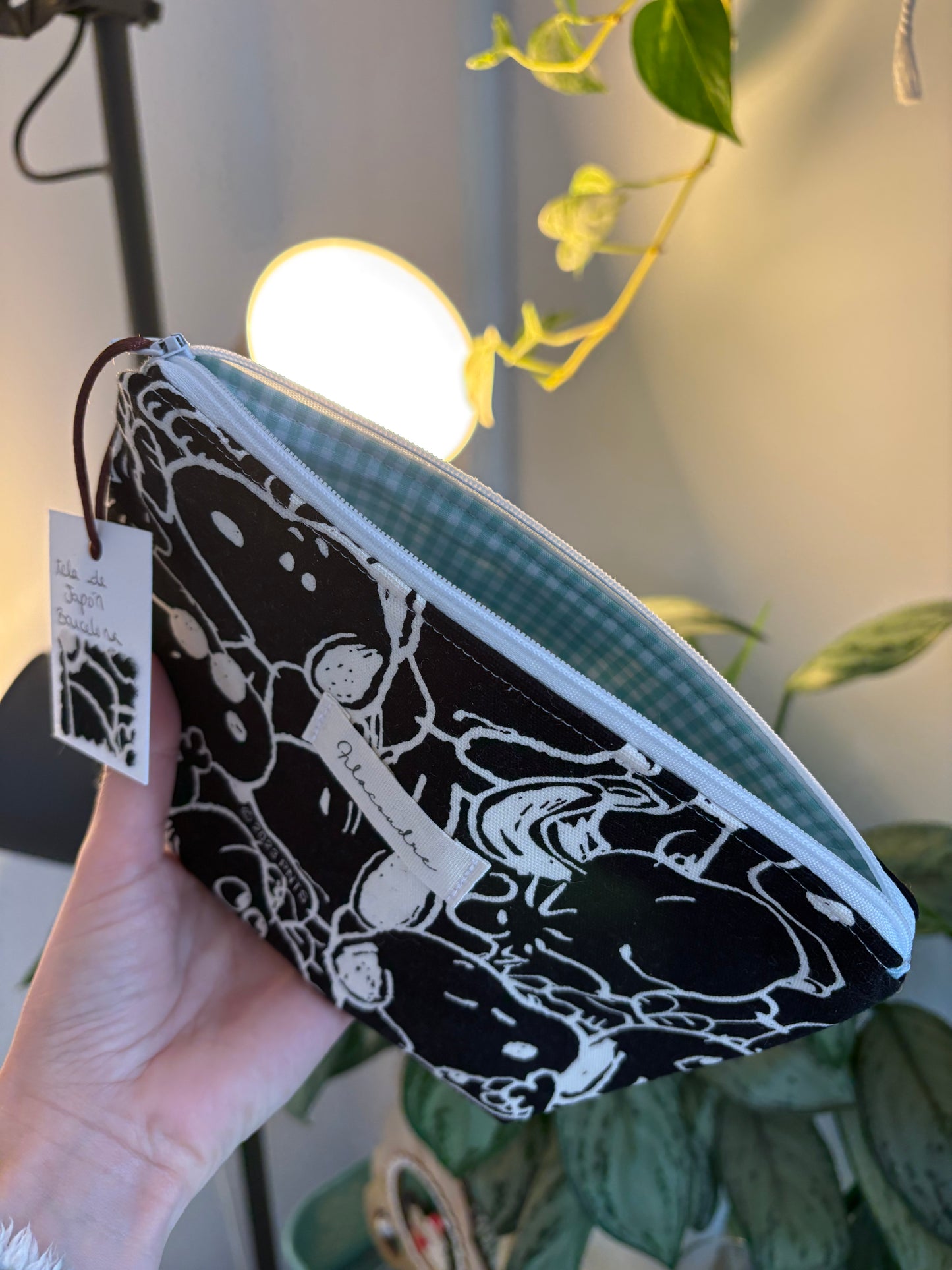 Neceser Snoopy de Japón con sus 5 algodones