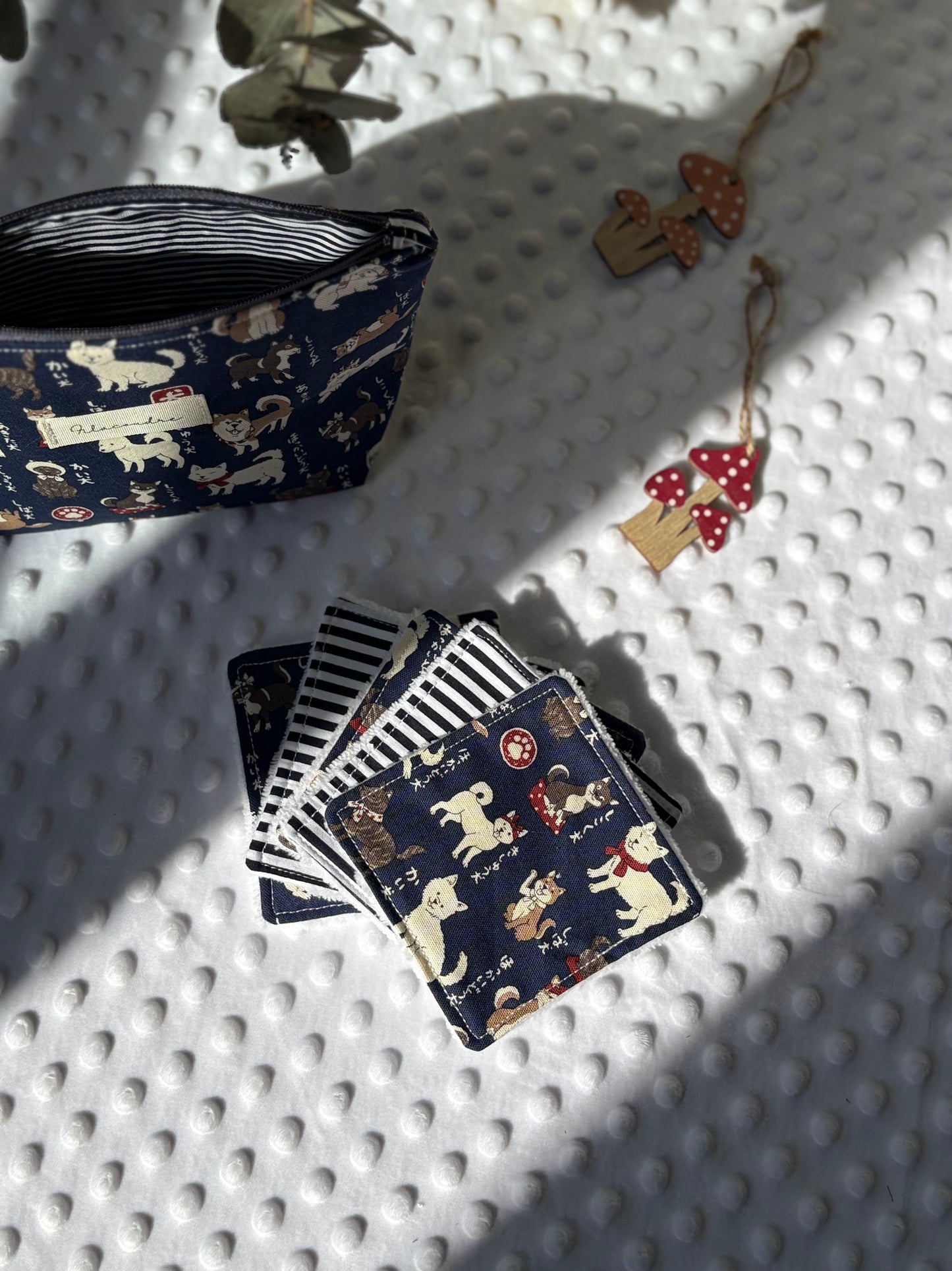 Neceser perritos y 5 algodones reutilizables