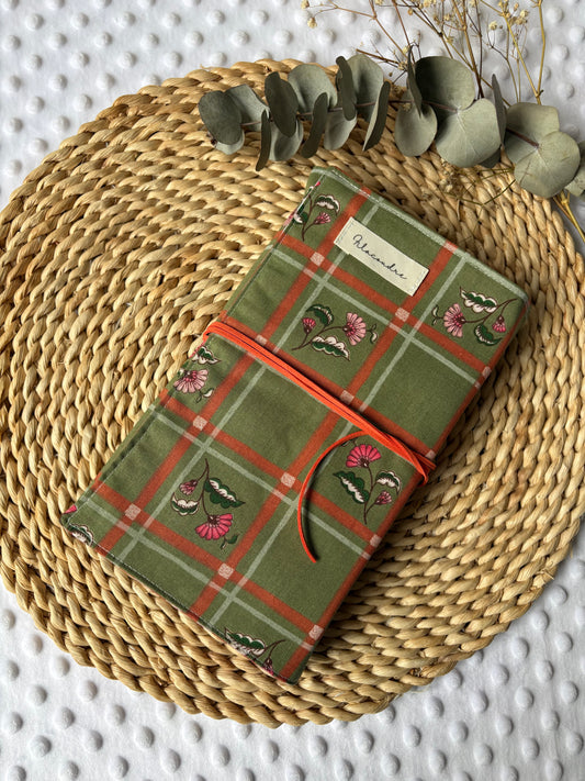 Funda para libros claveles