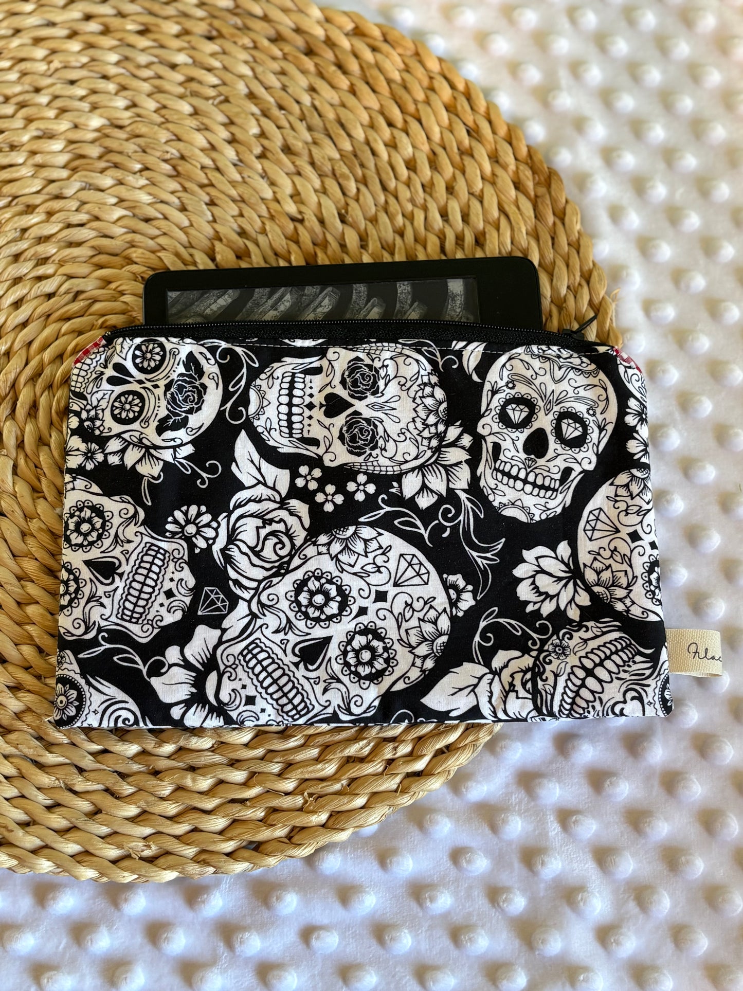 Neceser libro electrónico estampado