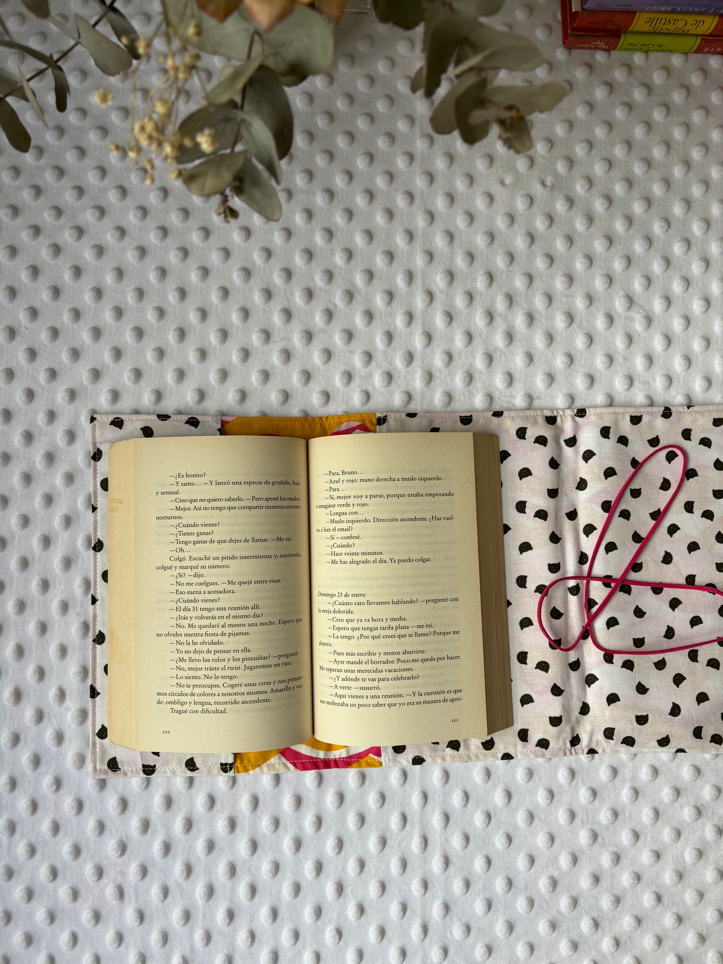 Funda para libros michis