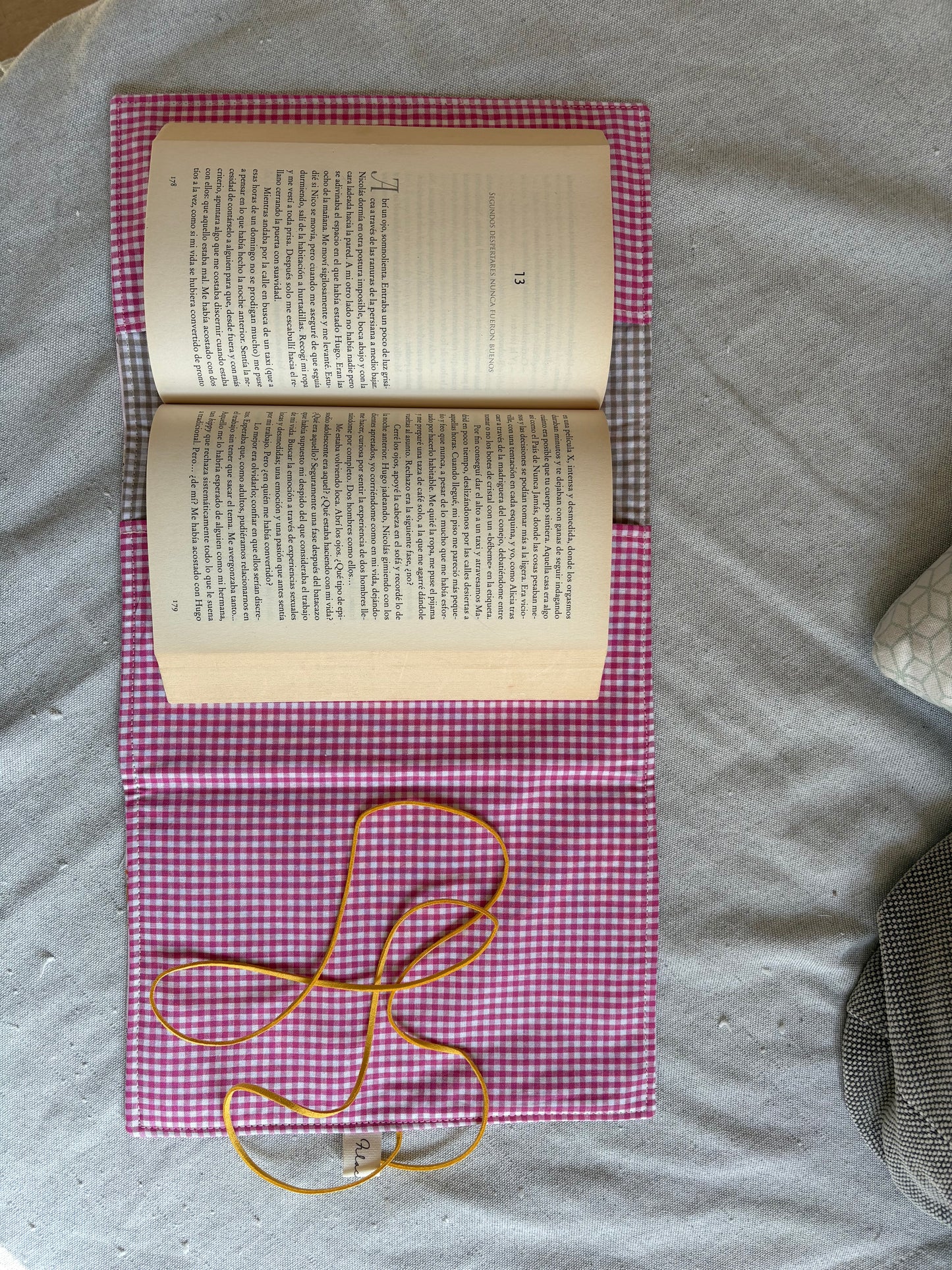 Funda para libros Onigiri