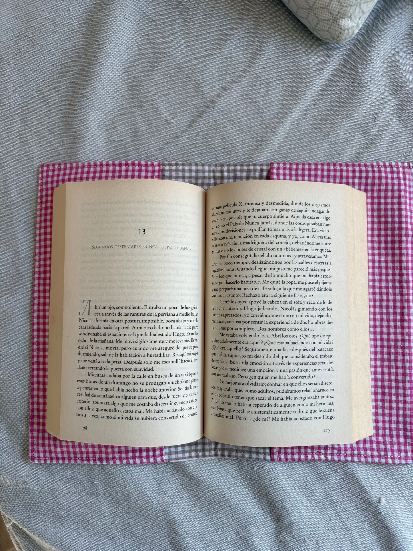 Funda para libros Onigiri