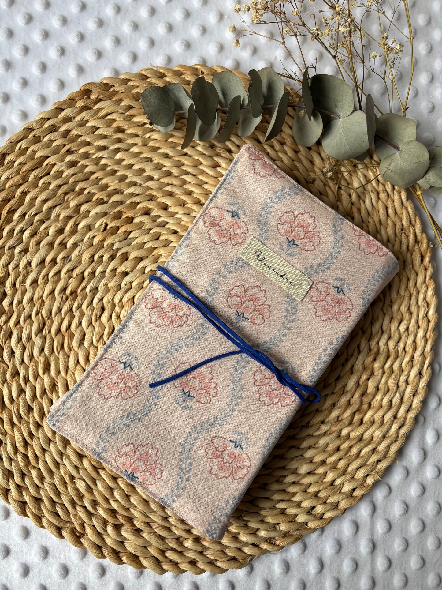 Funda para libros claveles