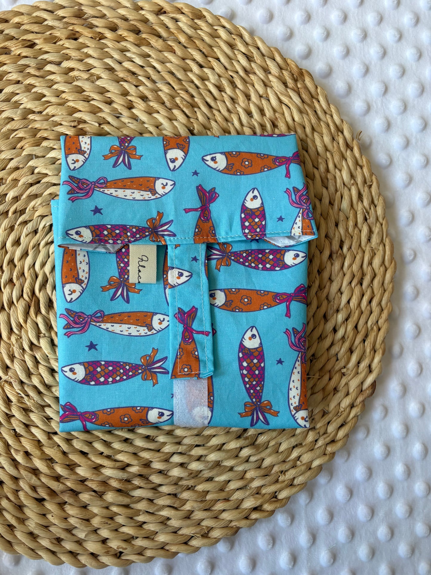 Funda bocadillo sardinas
