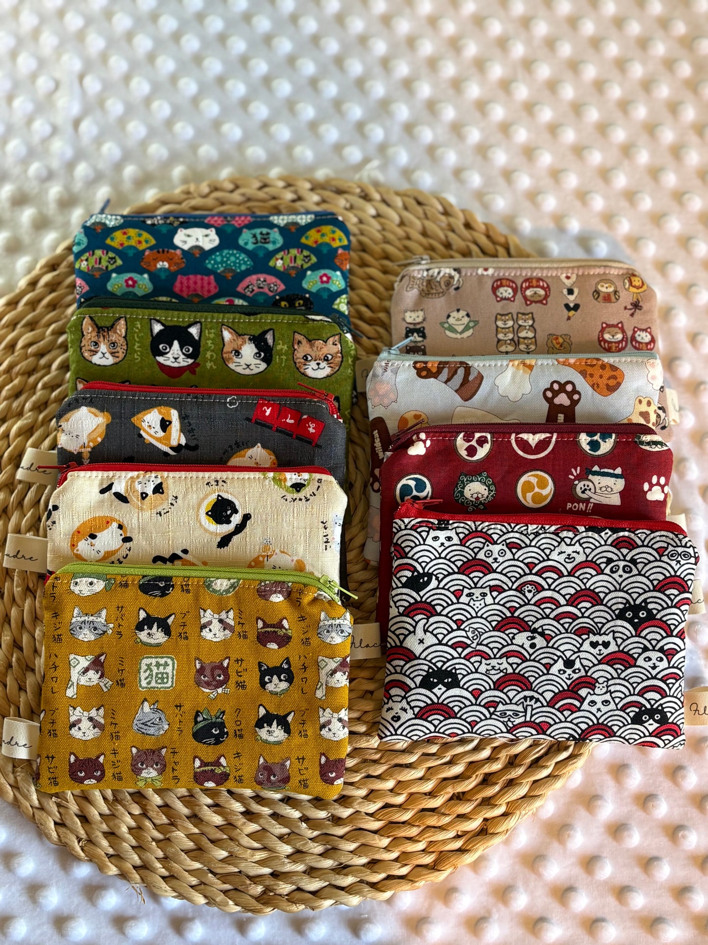 Monederos gatos de Japón