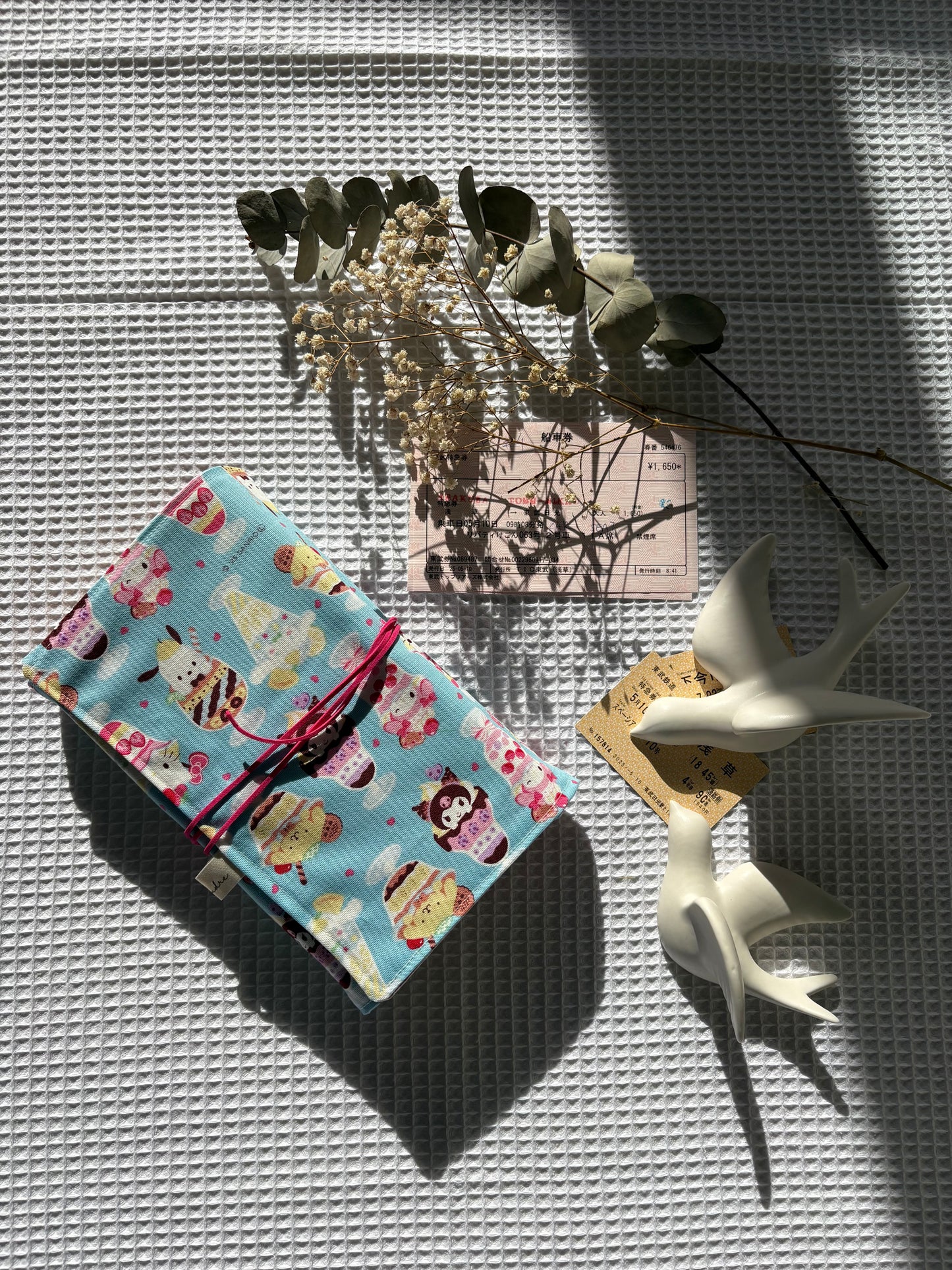 Funda para libros Sanrio helados azules