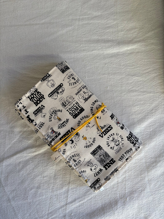 Funda para libros Snoopy