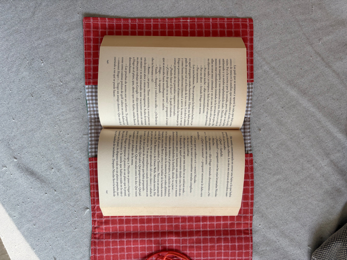 Funda para libros hojas