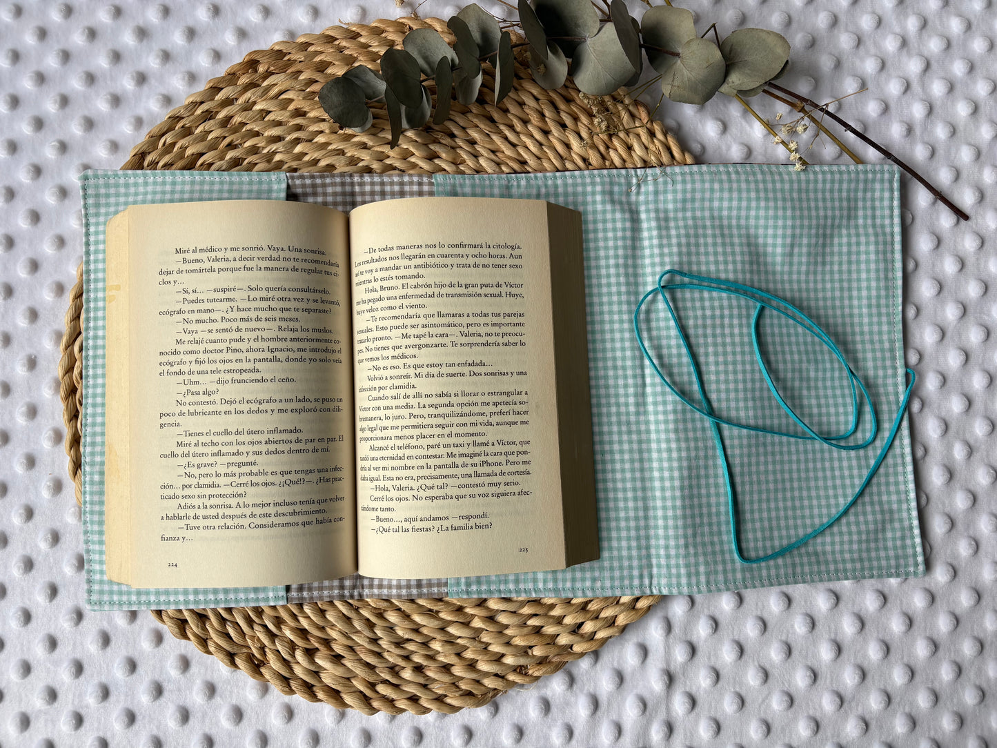 Funda para libros elefantes