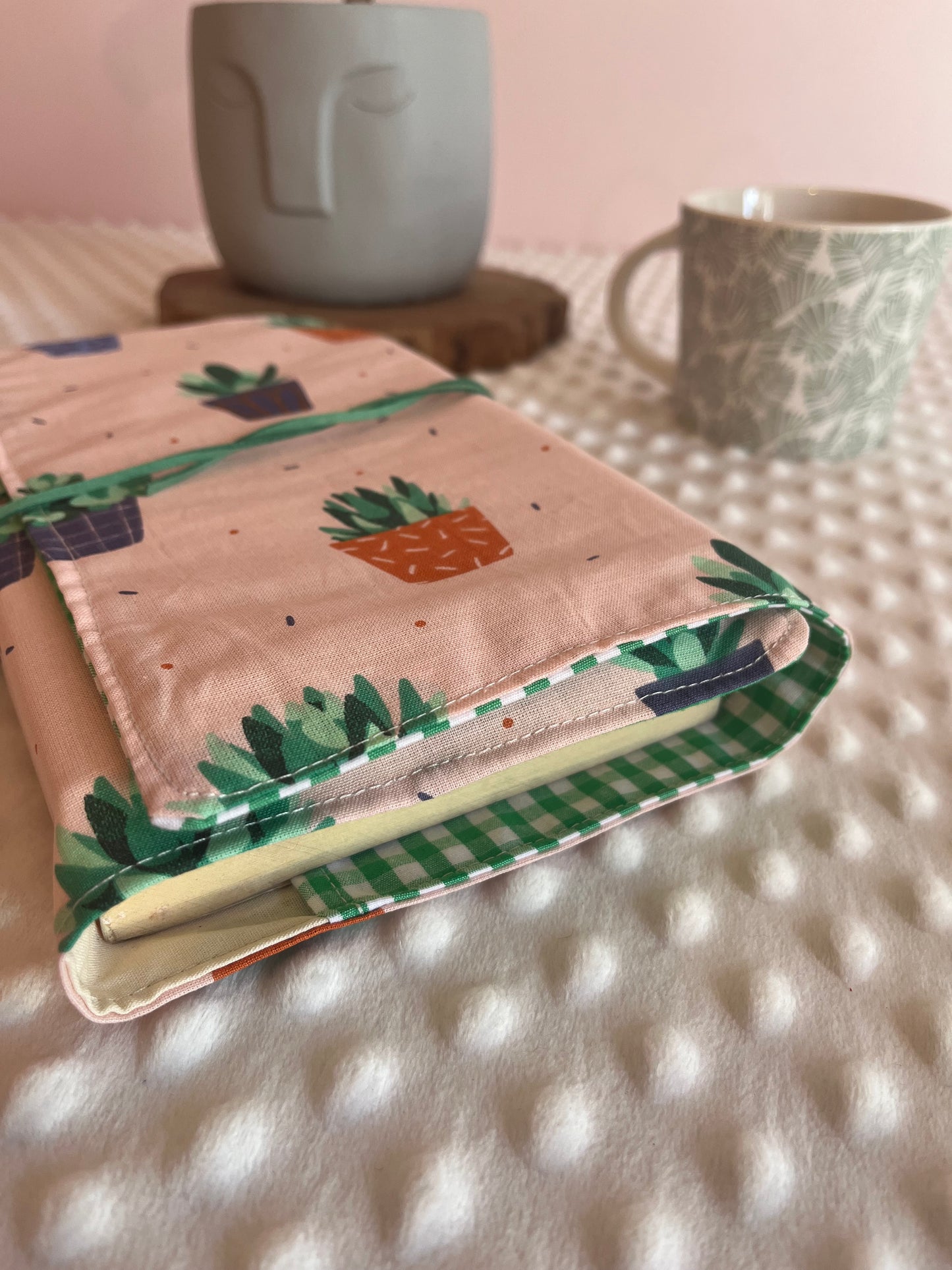 Funda de libro cactus