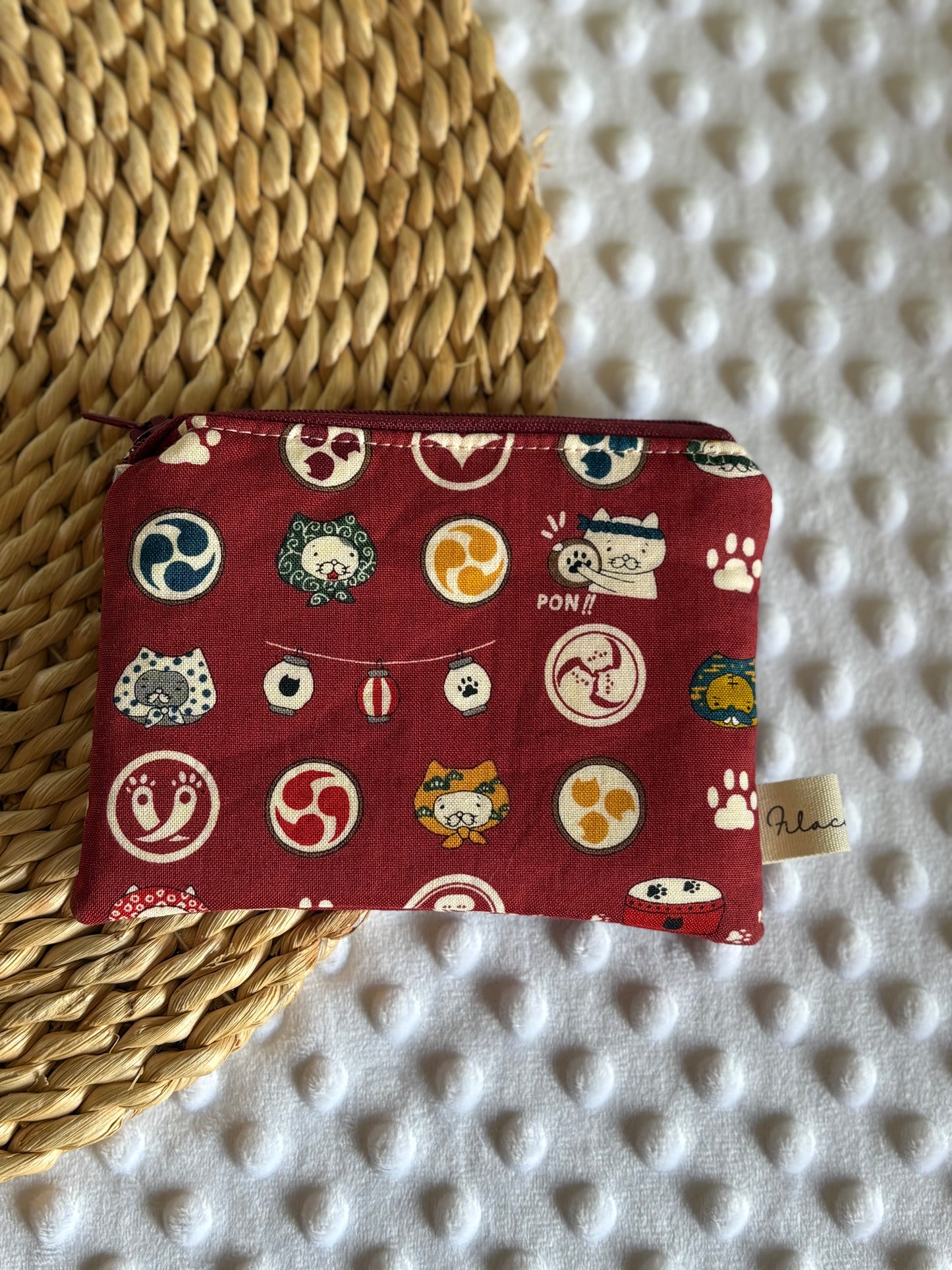 Monederos gatos de Japón