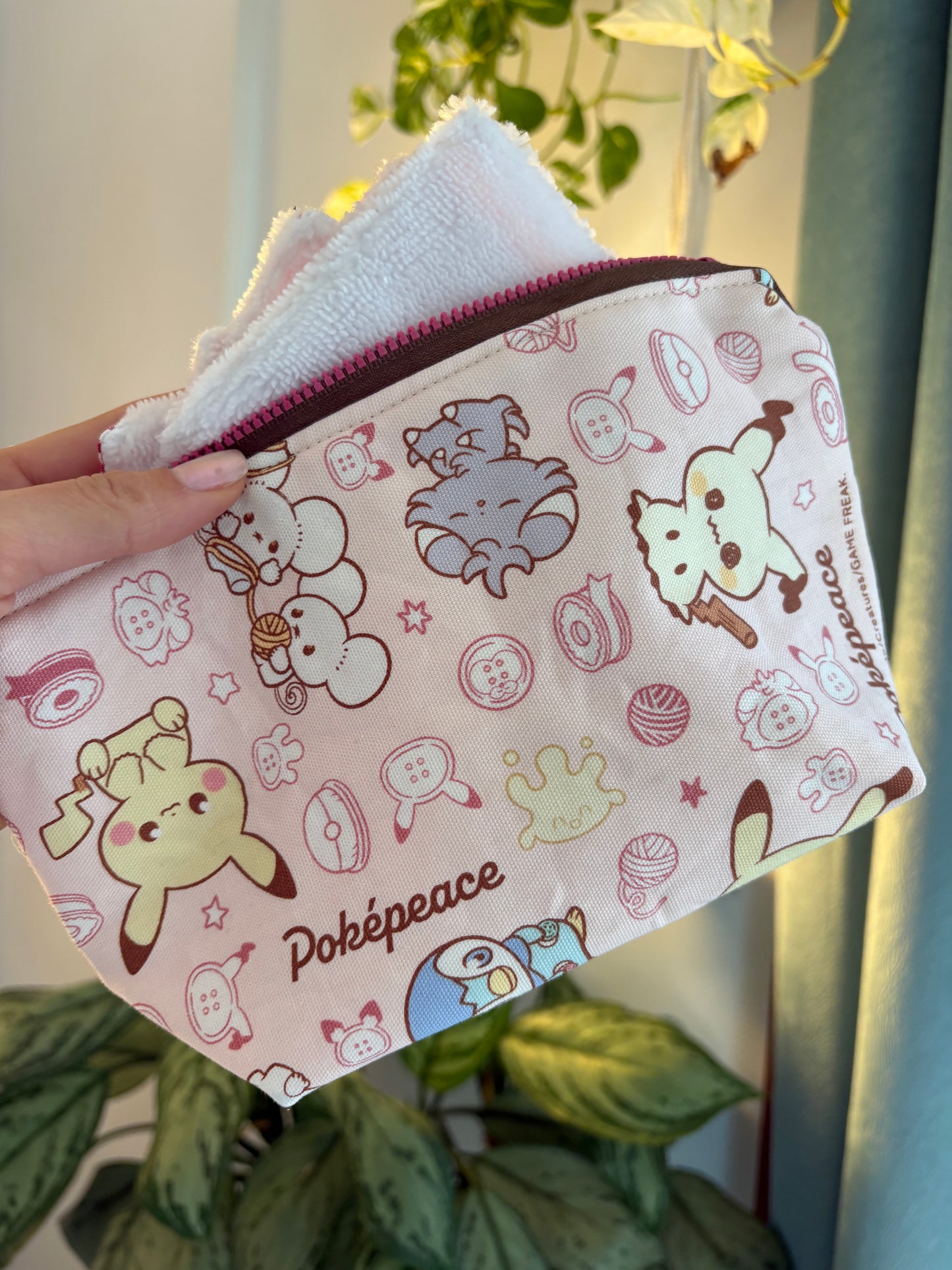 Neceser Pokemon con sus 5 algodones reutilizables
