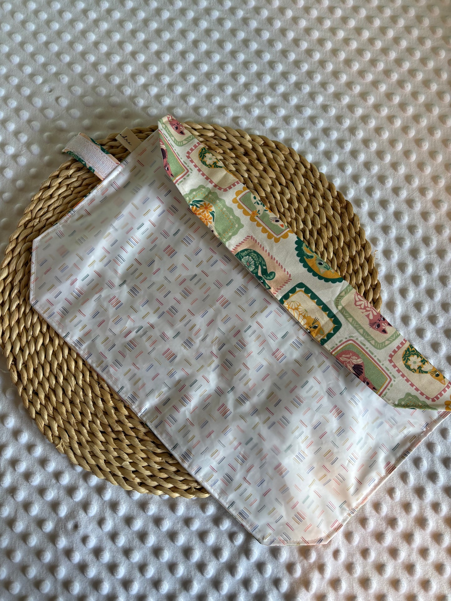 Funda bocadillo gatos