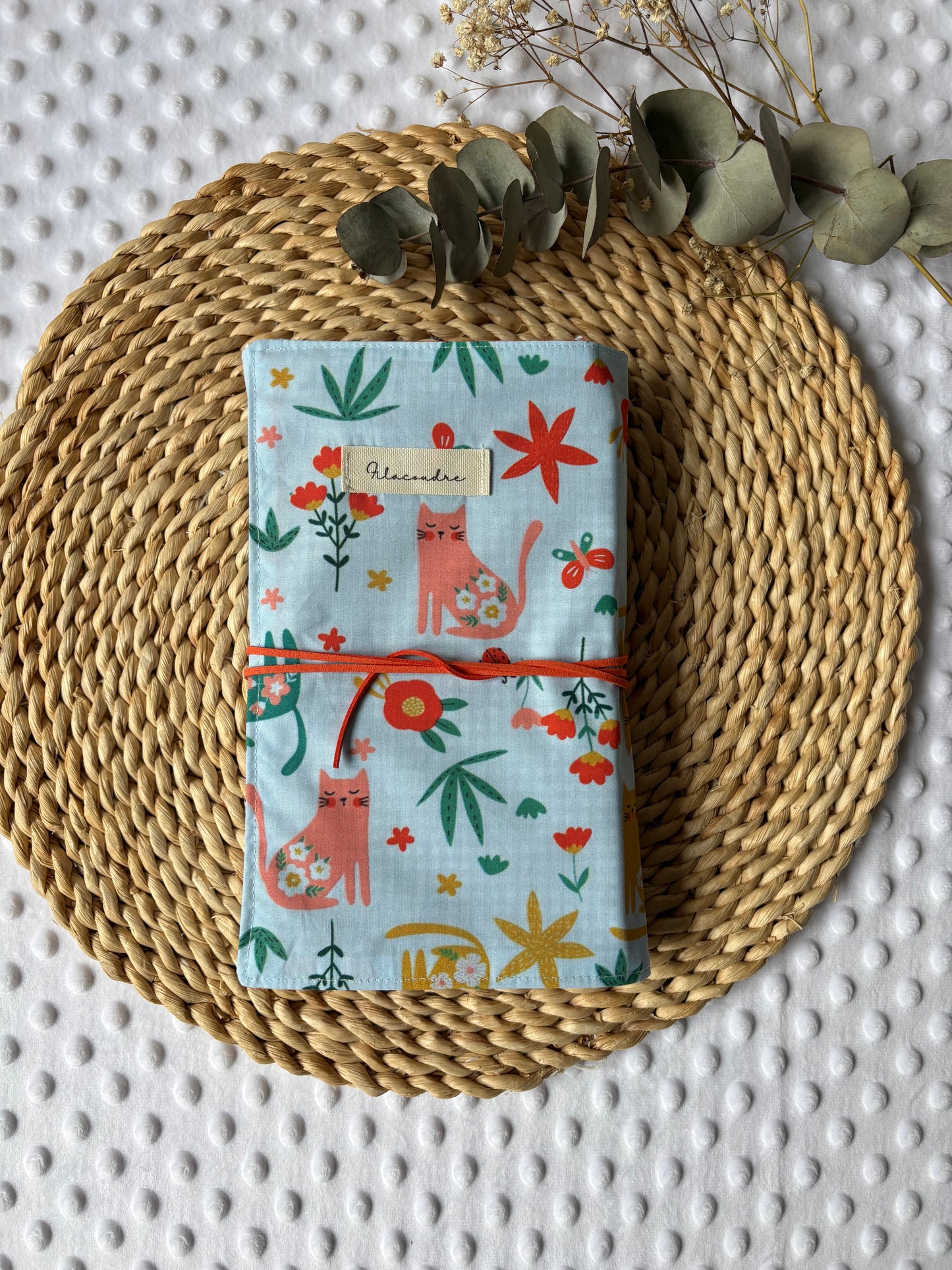 Funda para libros gatos de colores