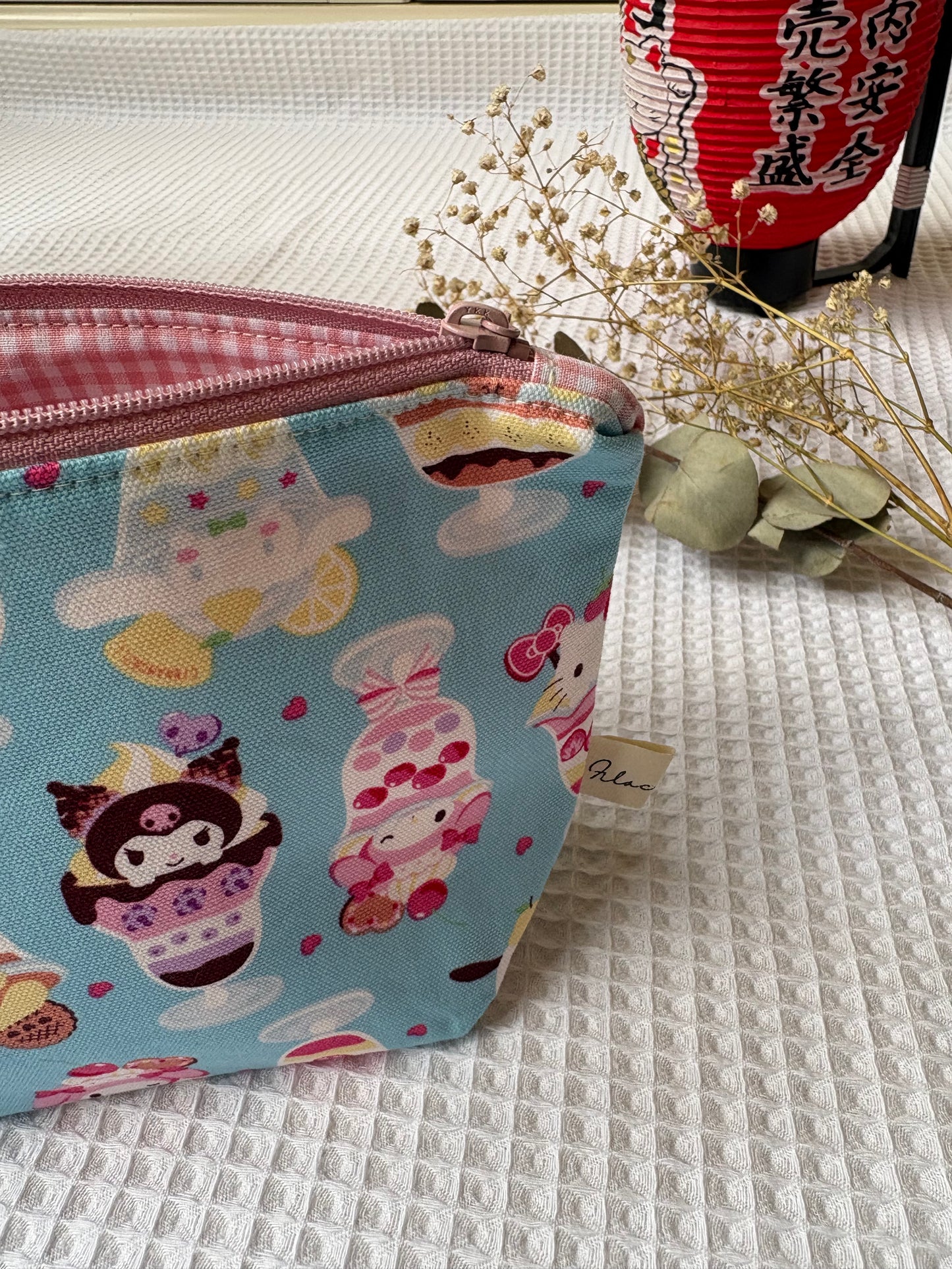 Neceser Sanrio helados azules y sus 5 algodones