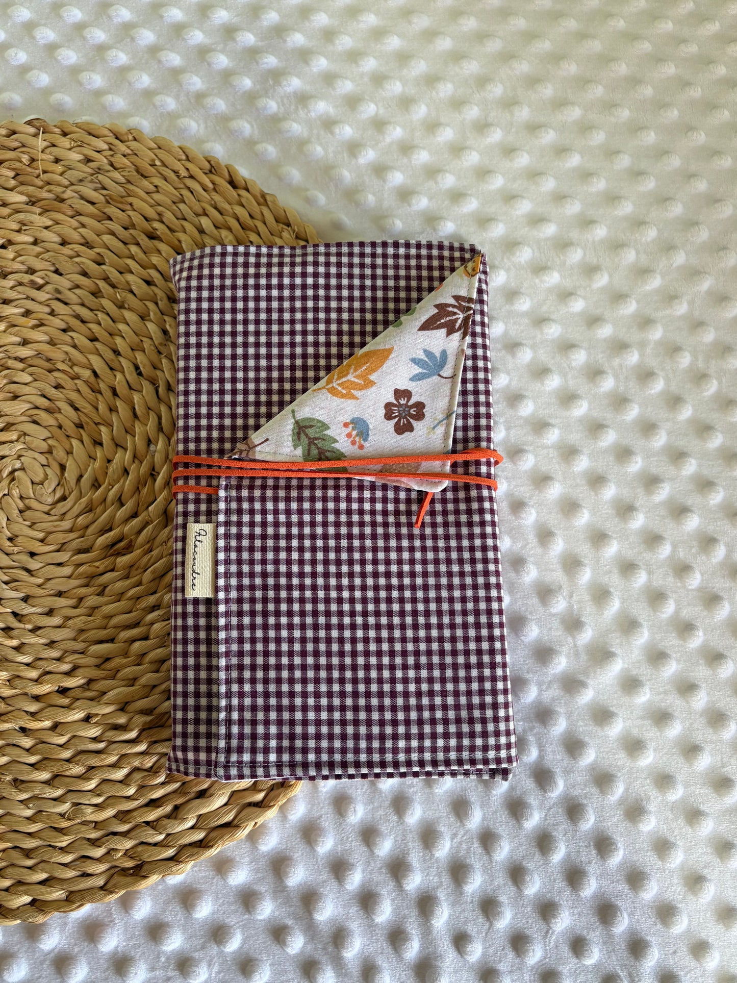 Funda para libros vichy otoño  - Hecho a mano en Barcelona