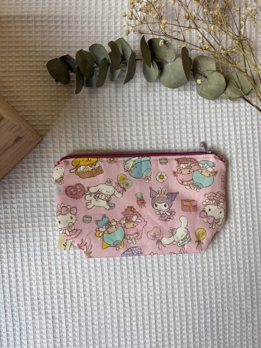 Neceser Hello Kitty and friends y sus 5 algodones