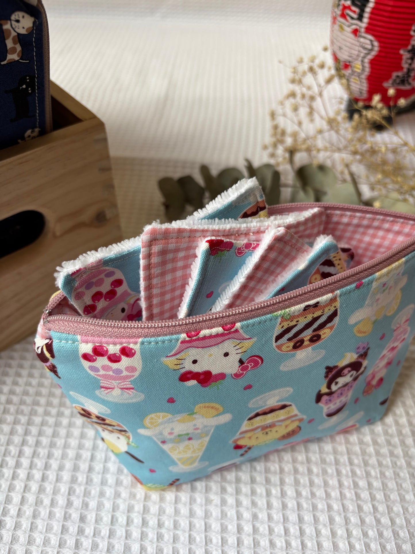Neceser Sanrio helados azules y sus 5 algodones