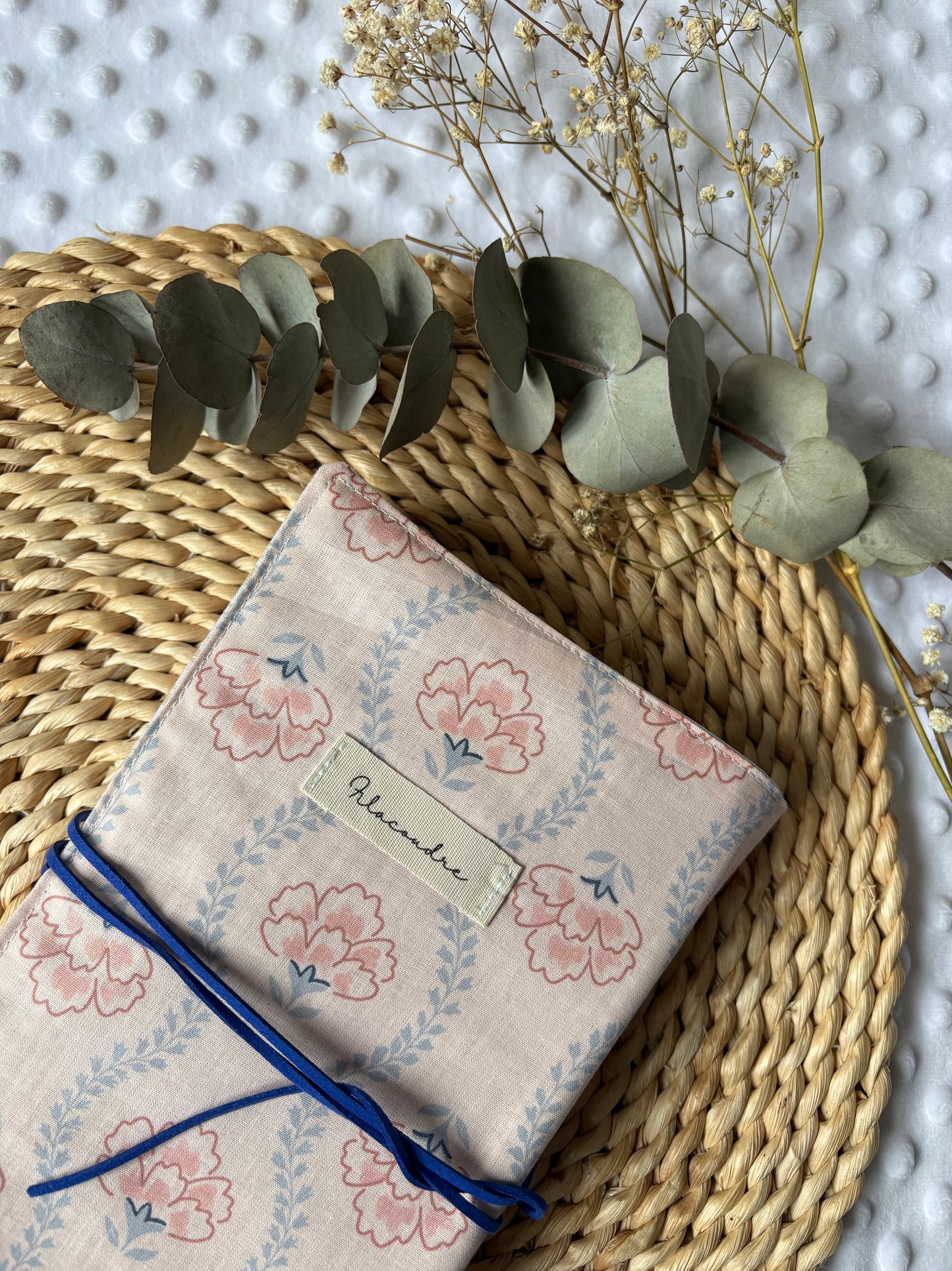 Funda para libros claveles