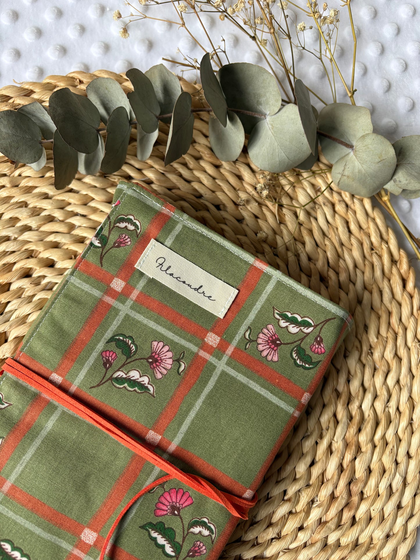 Funda para libros claveles