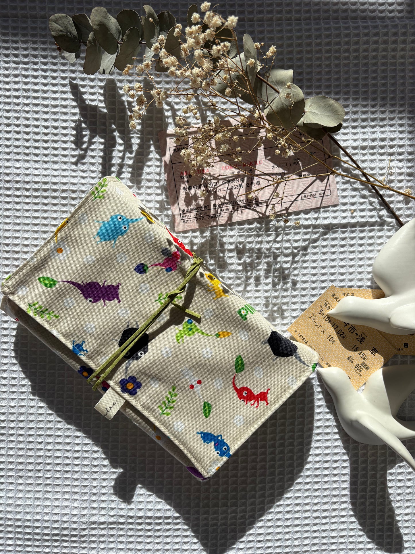 Funda de Libro Pikmin – Tela Japonesa Oficial Nintendo – Hecha a Mano
