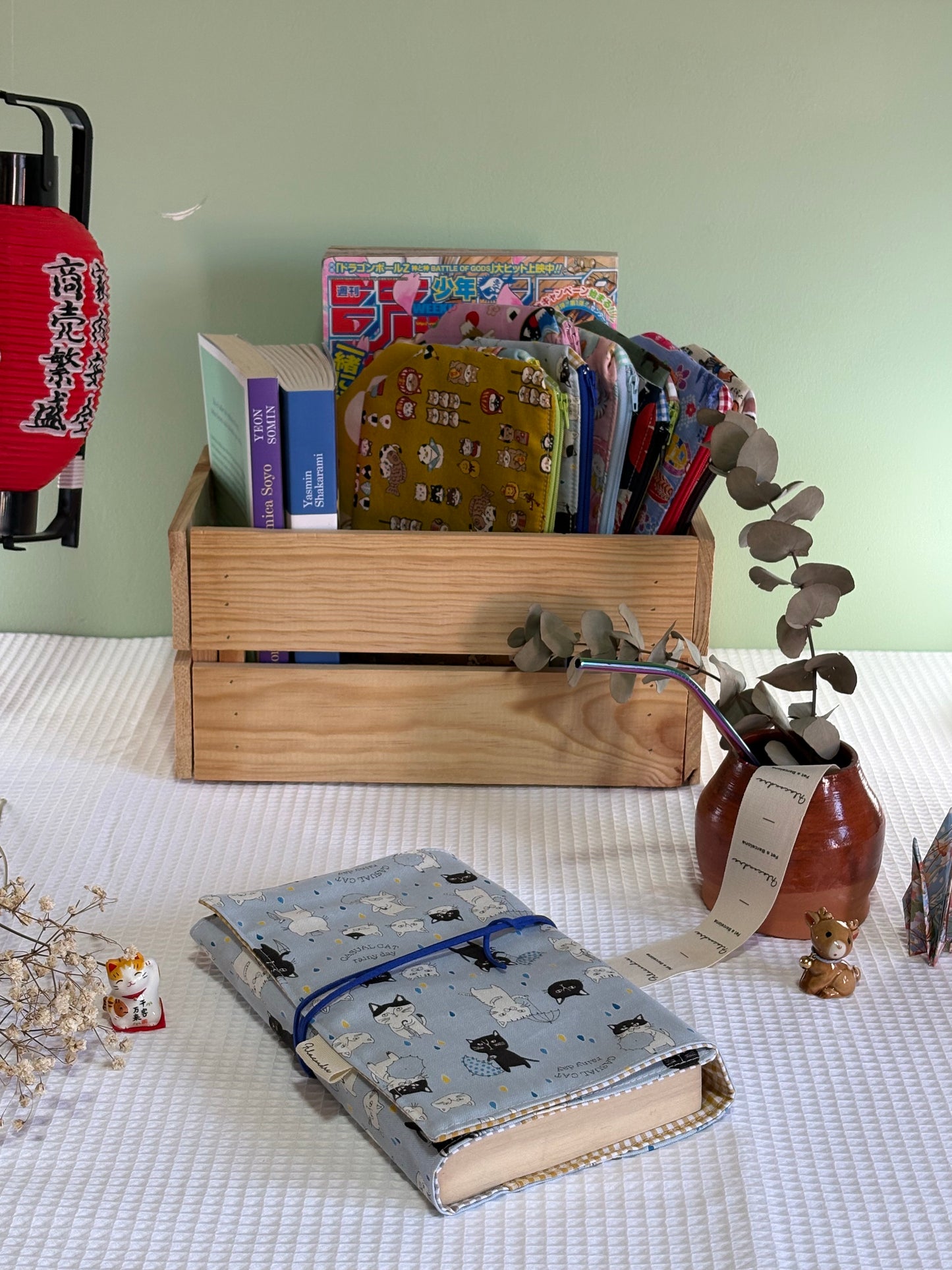 Funda de libro Paraguas Neko con Tela Japonesa – Hecha a mano en Barcelona