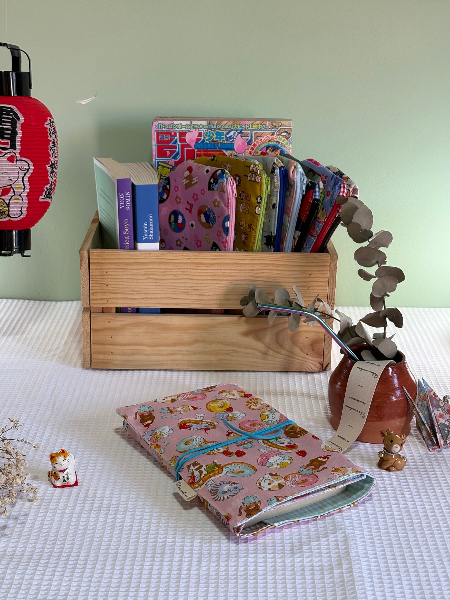 Funda de libro Sweets Neko con Tela Japonesa – Hecha a mano en Barcelona