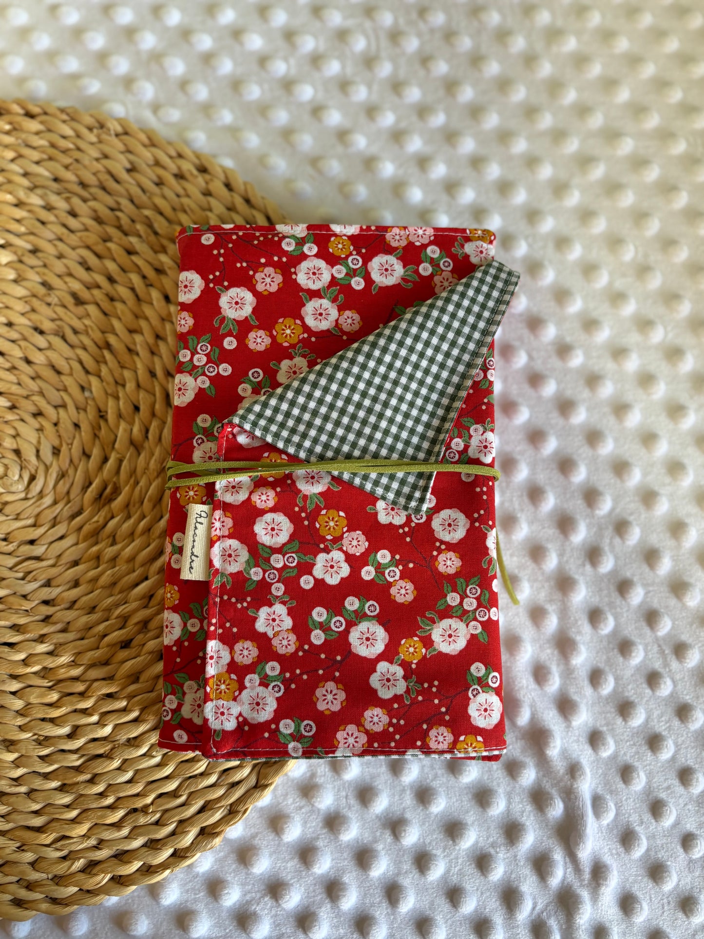 Funda para libros primavera  - Hecho a mano en Barcelona