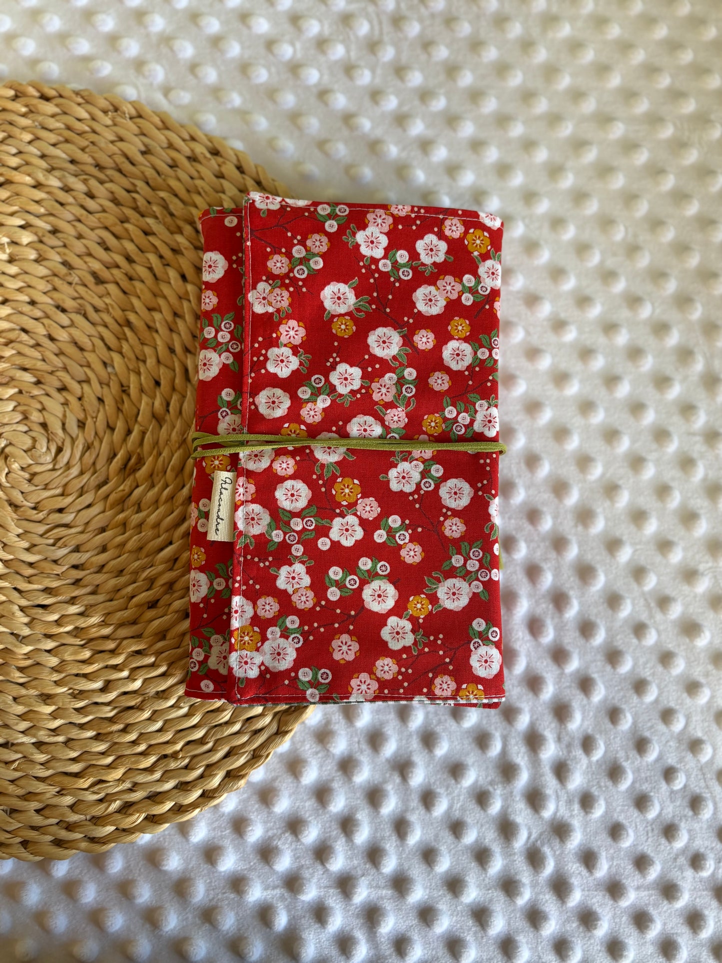 Funda para libros primavera  - Hecho a mano en Barcelona