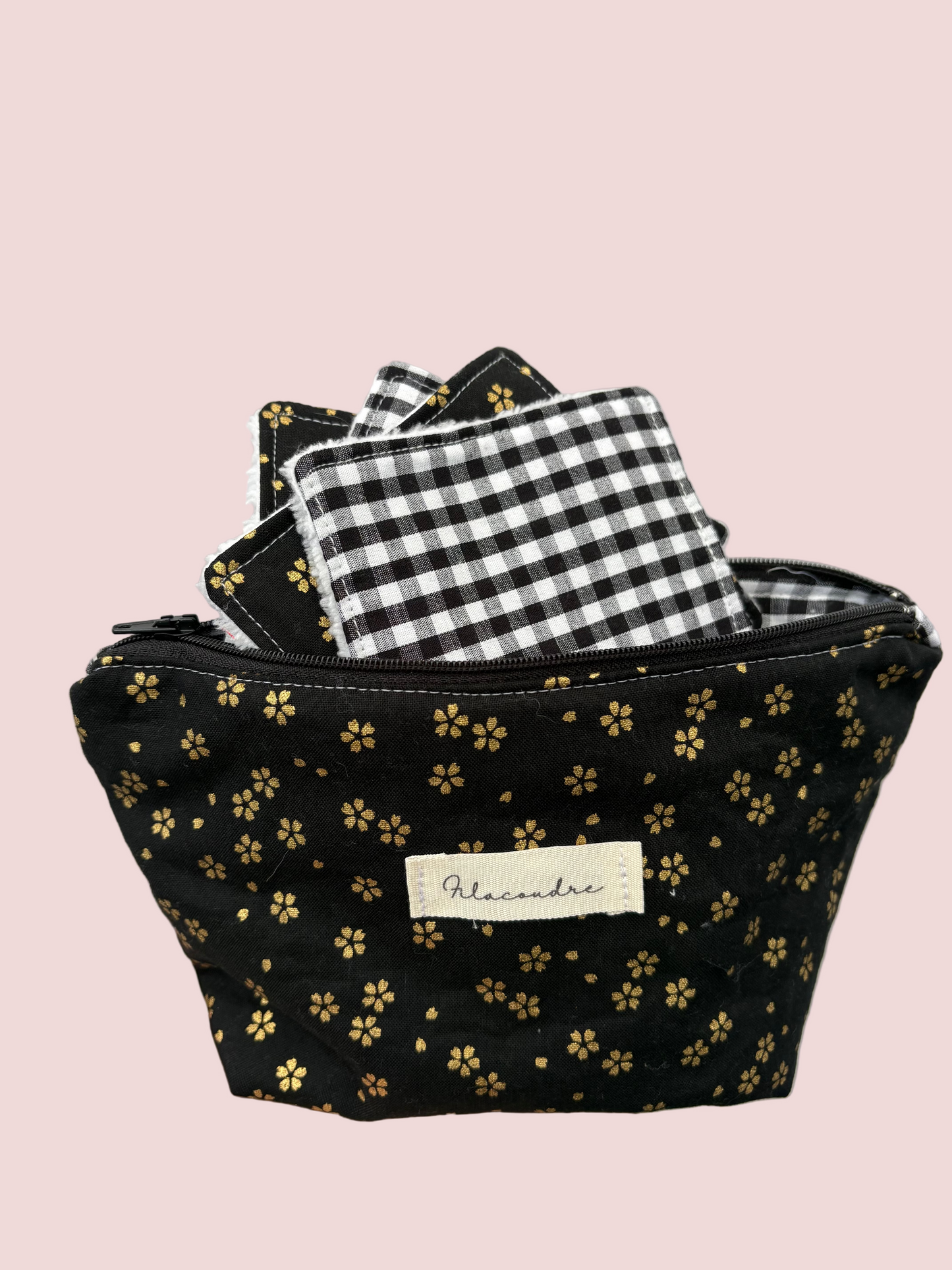 Neceser flores de Japón con sus 5 algodones