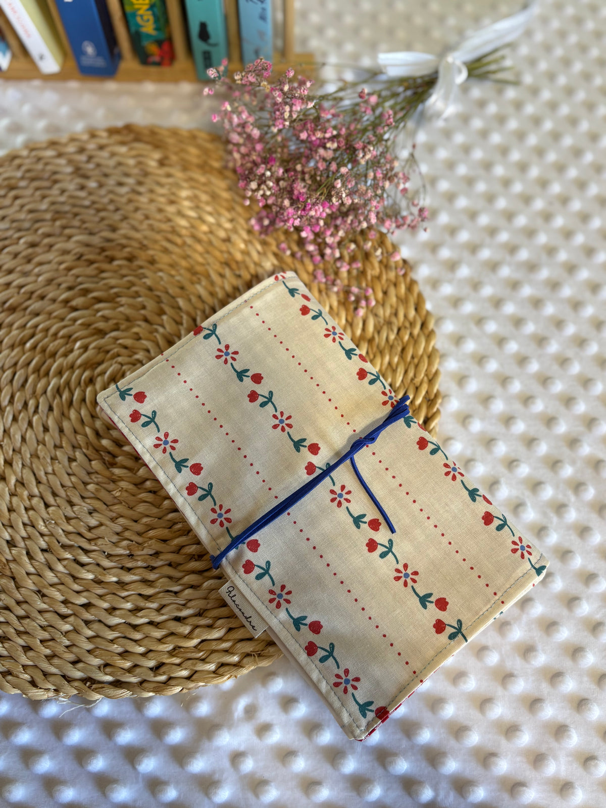 Funda para libros rosas  – Hecha a mano en Barcelona