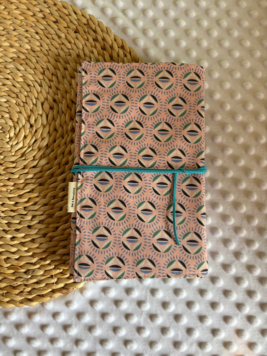 Funda para libros prismatica  - Hecho a mano en Barcelona