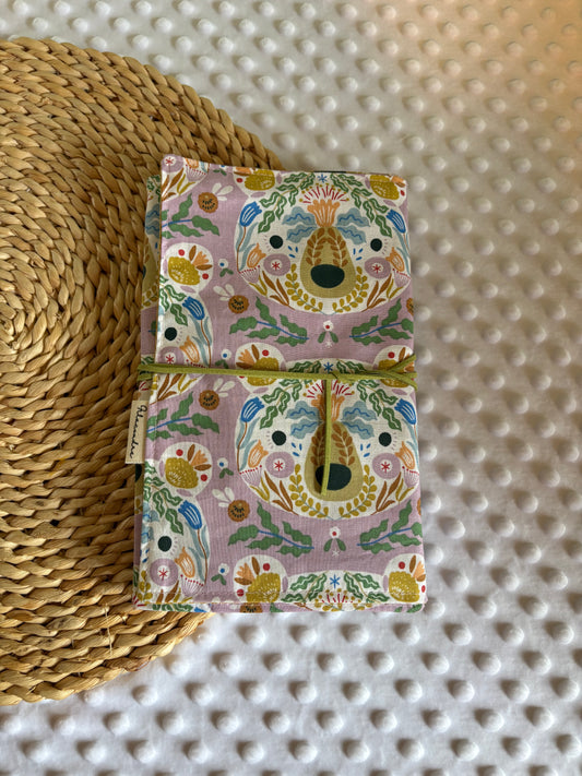 Funda para libros Byrnie Parme  - Hecho a mano en Barcelona
