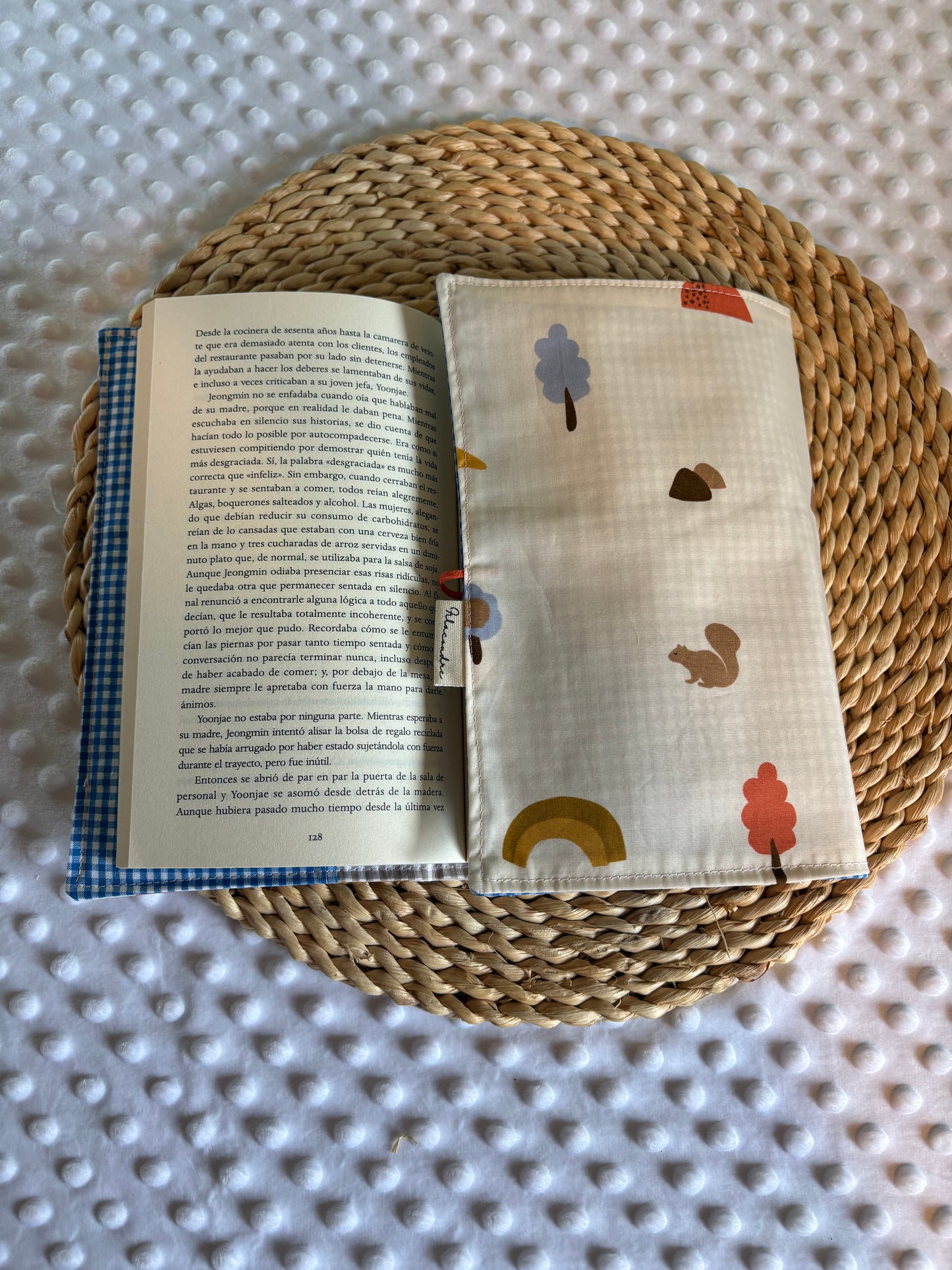 Funda para libros estampado osos y otoño  - Hecho a mano en Barcelona