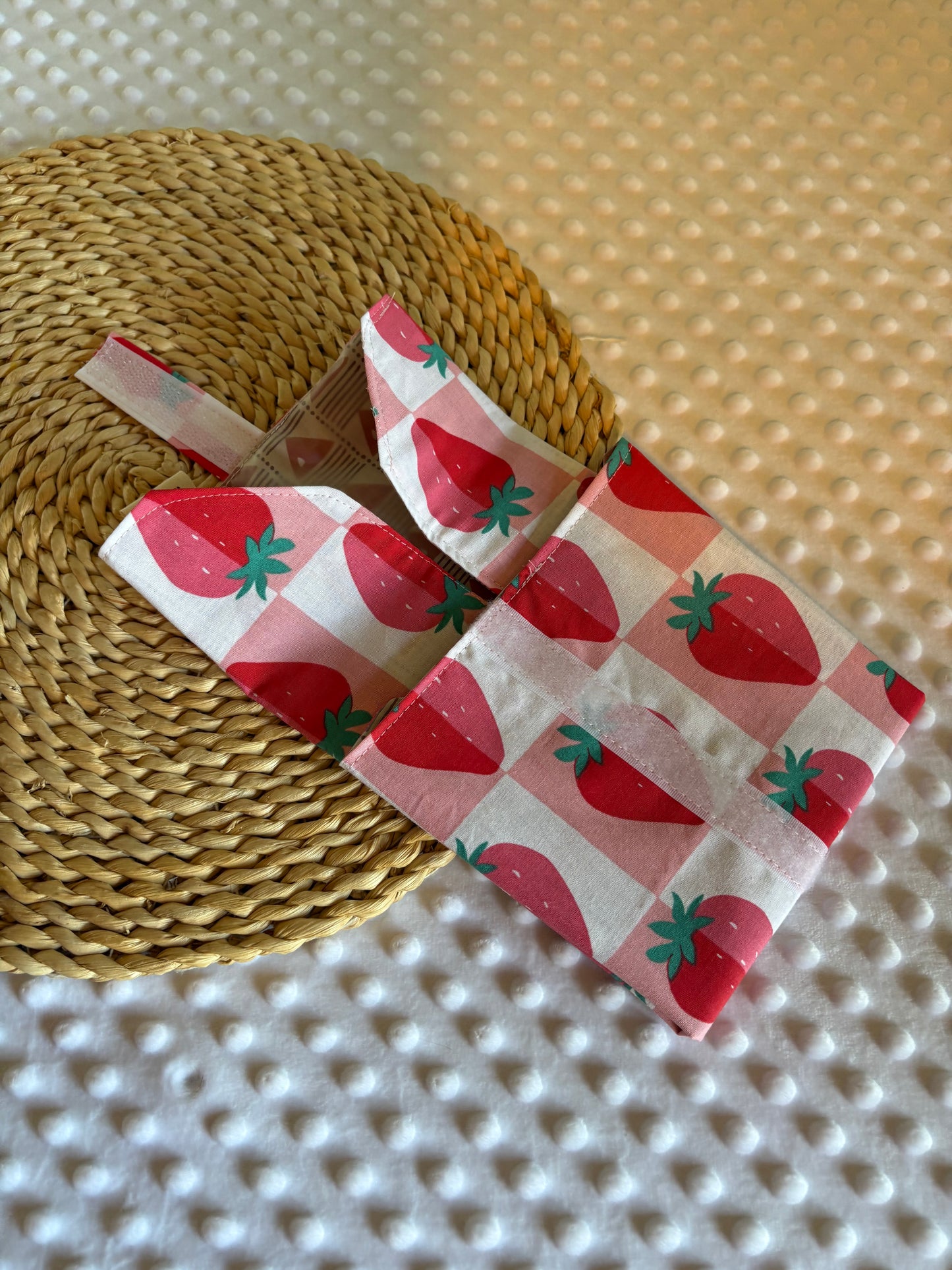 Funda bocadillo fresas
