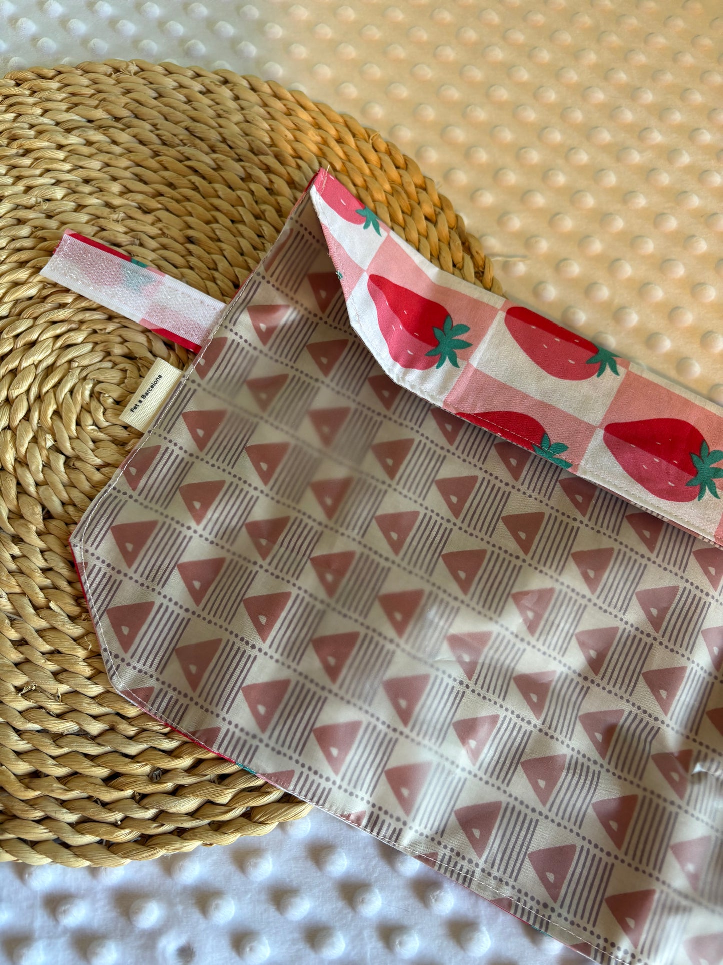 Funda bocadillo fresas