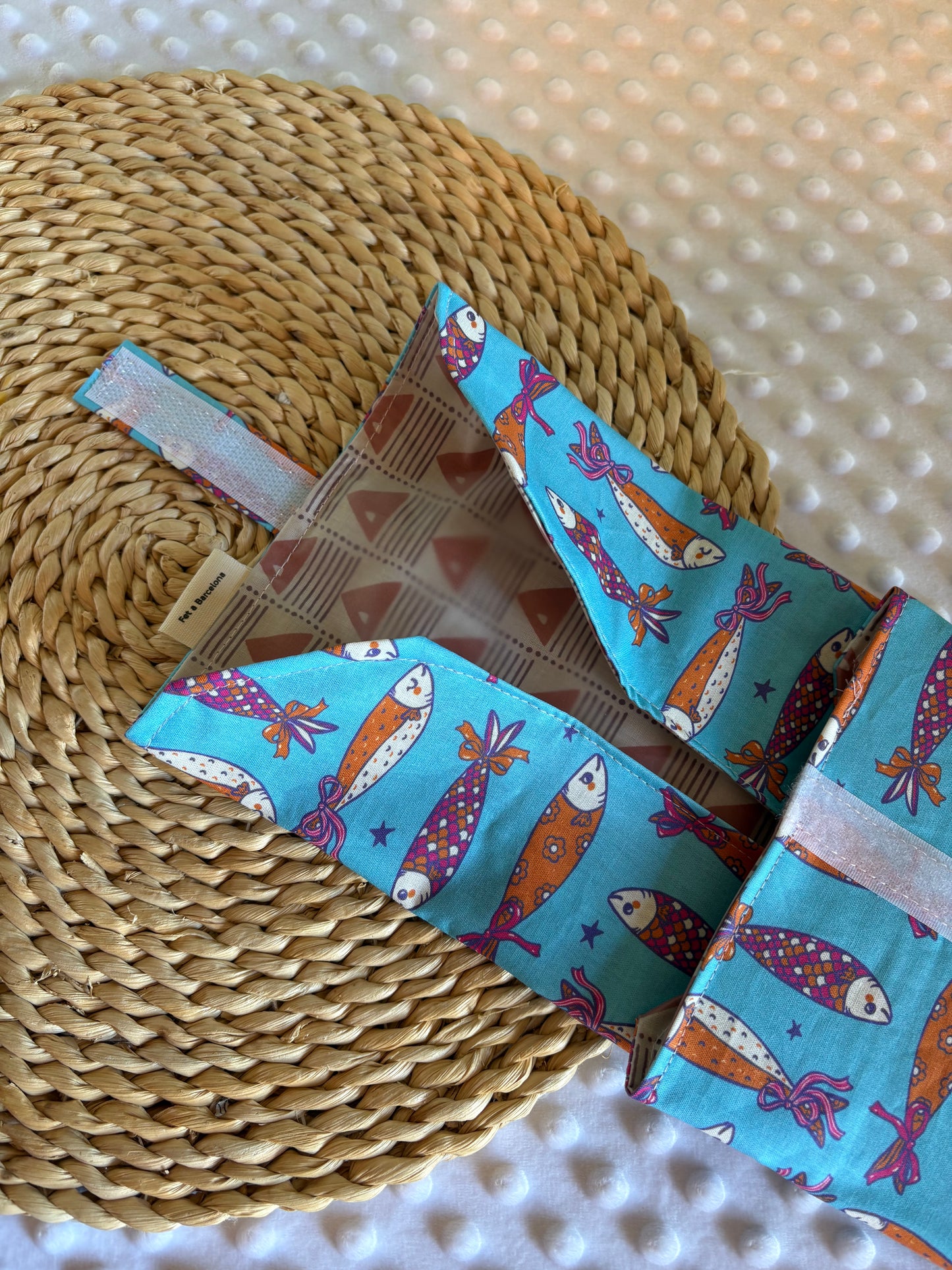 Funda bocadillo sardinas
