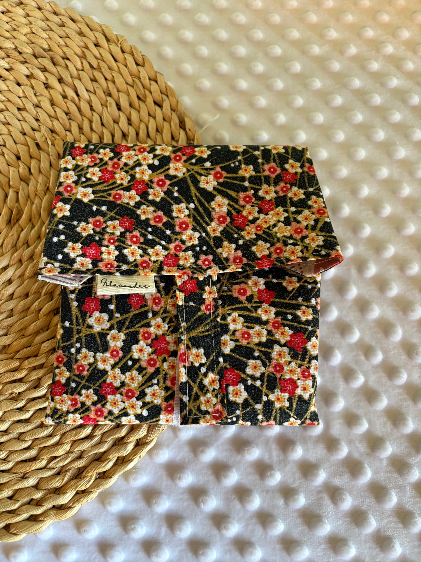Funda bocadillo flores de japon