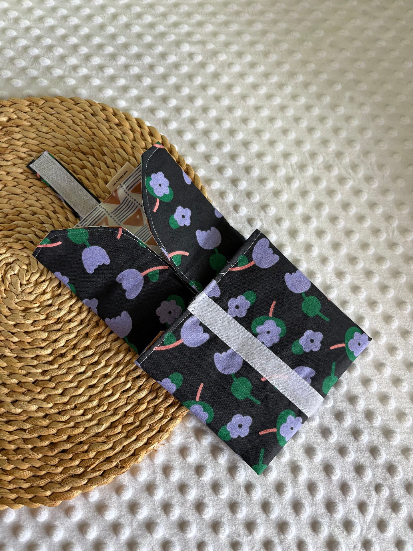 Funda bocadillo lila